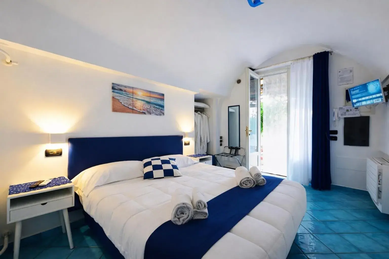 Superior Apartment with Spa Bath and Terrace in Eden Holiday Superior Apartment with Spa Bath and Terrace in Eden Holiday