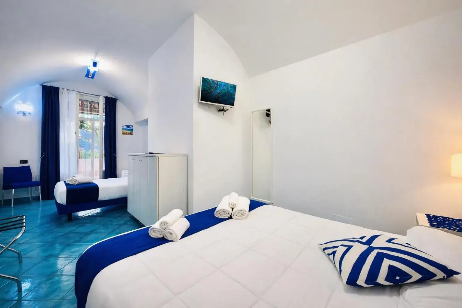 Standard Apartment with Spa Bath and Terrace in Eden Holiday Standard Apartment with Spa Bath and Terrace in Eden Holiday