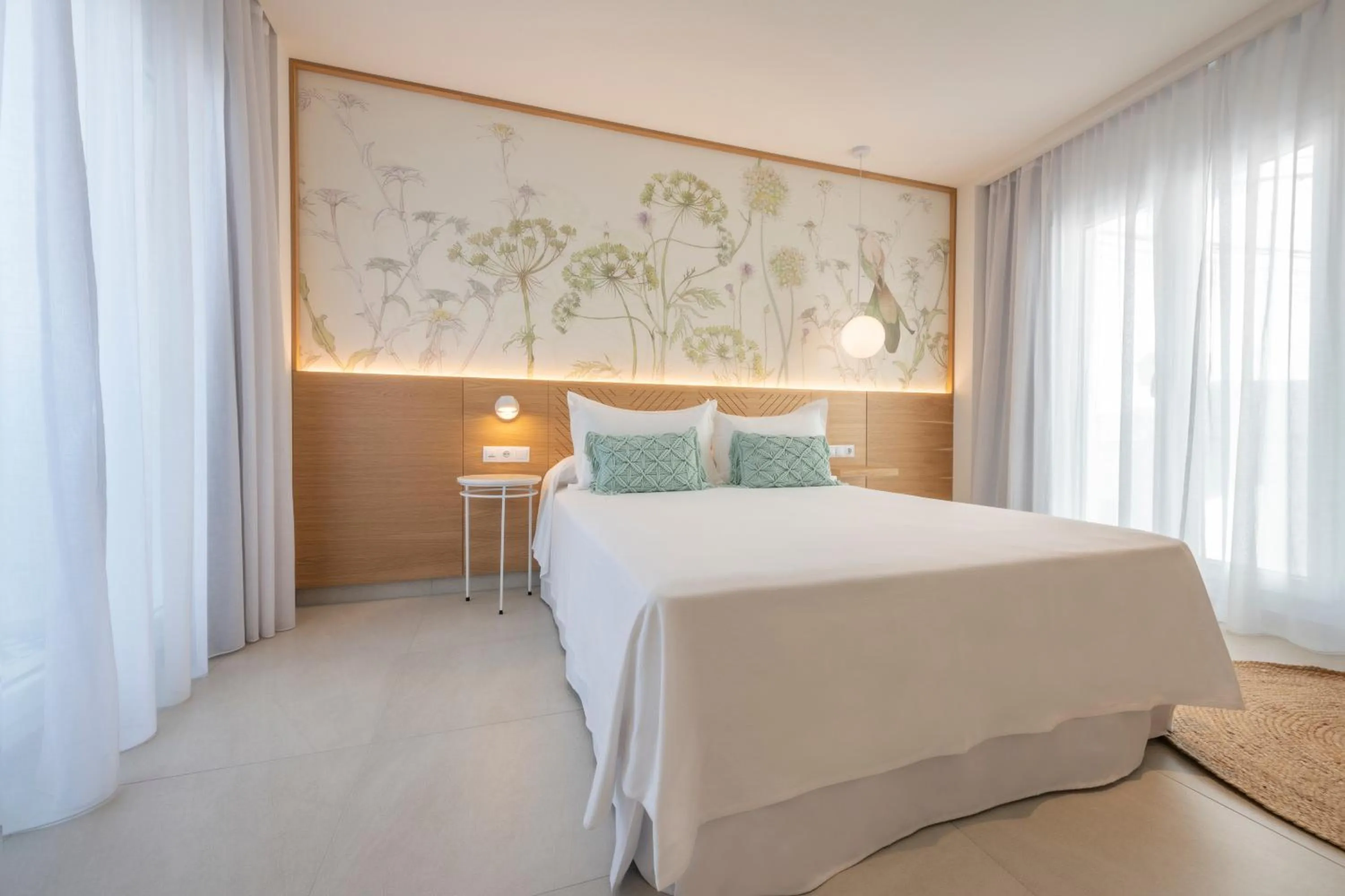 Photo of the whole room, Bed in Alzocaire Hostal Boutique