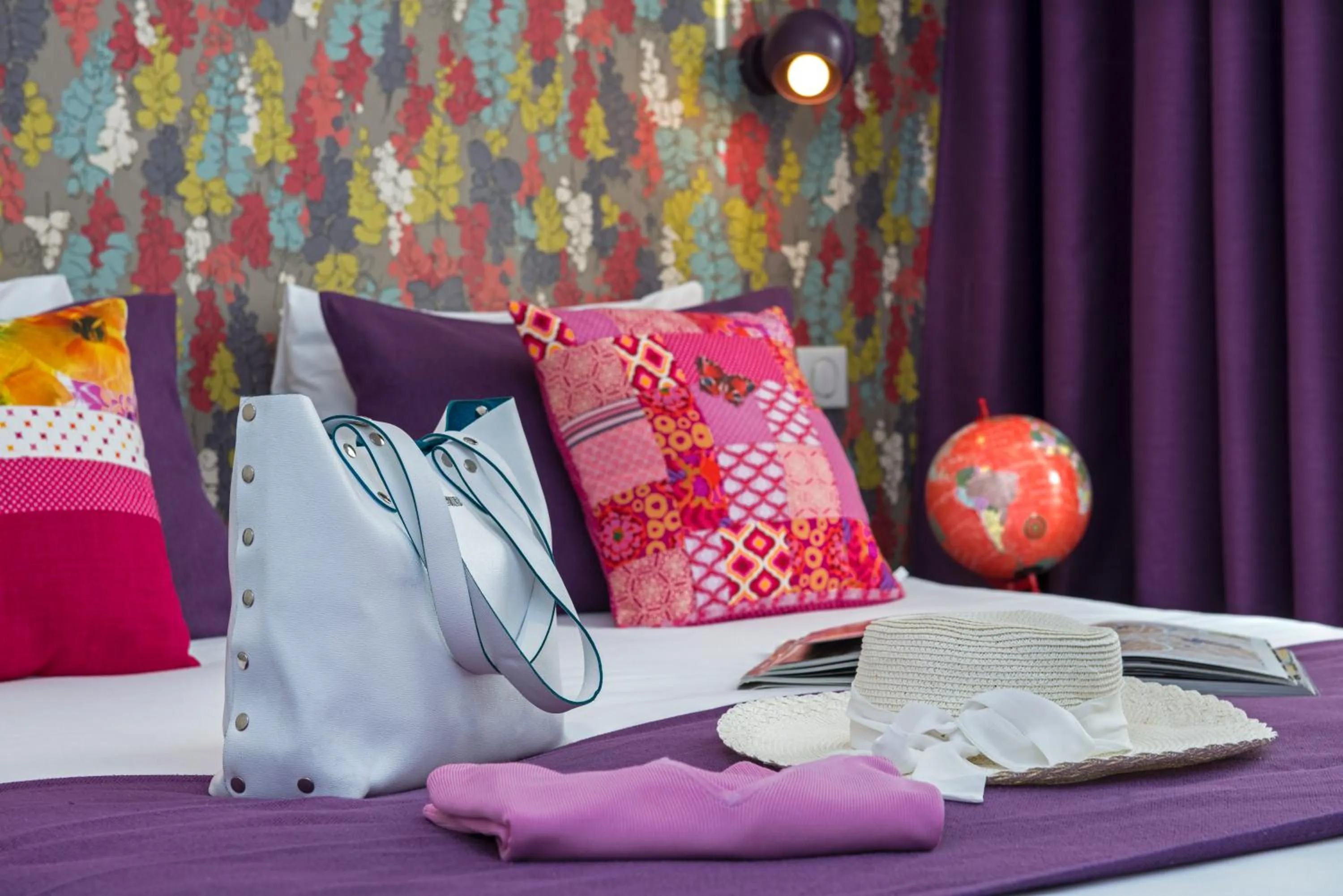 Decorative detail, Bed in Hôtel Villa Bohème