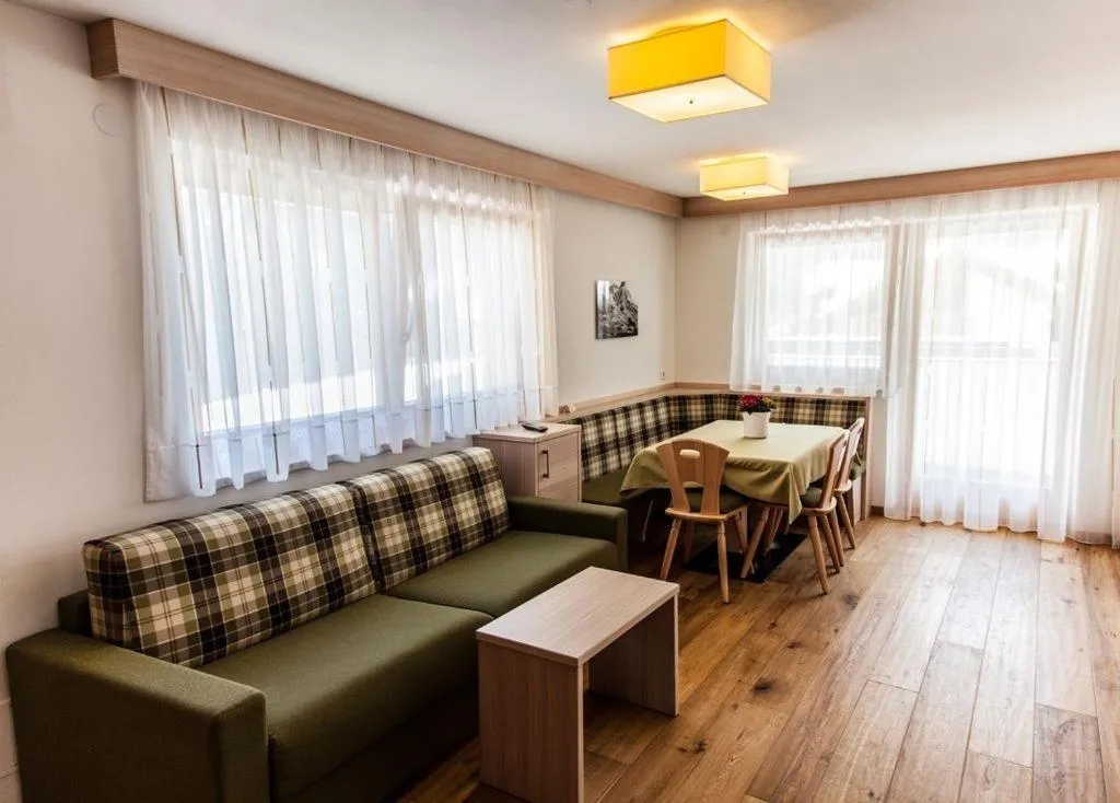 Day in Residence Armonia