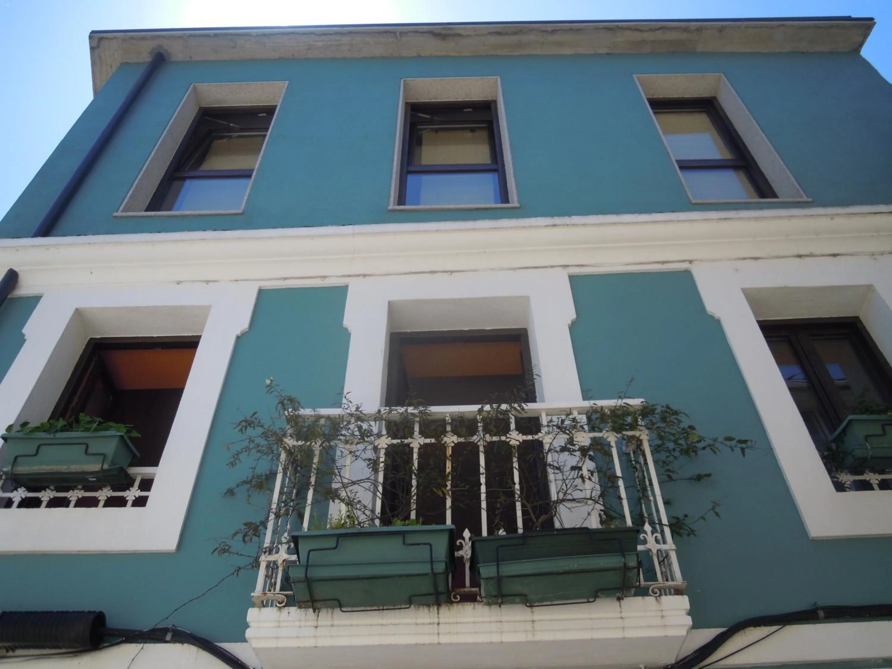 Property building in Albergue O Durmiñento