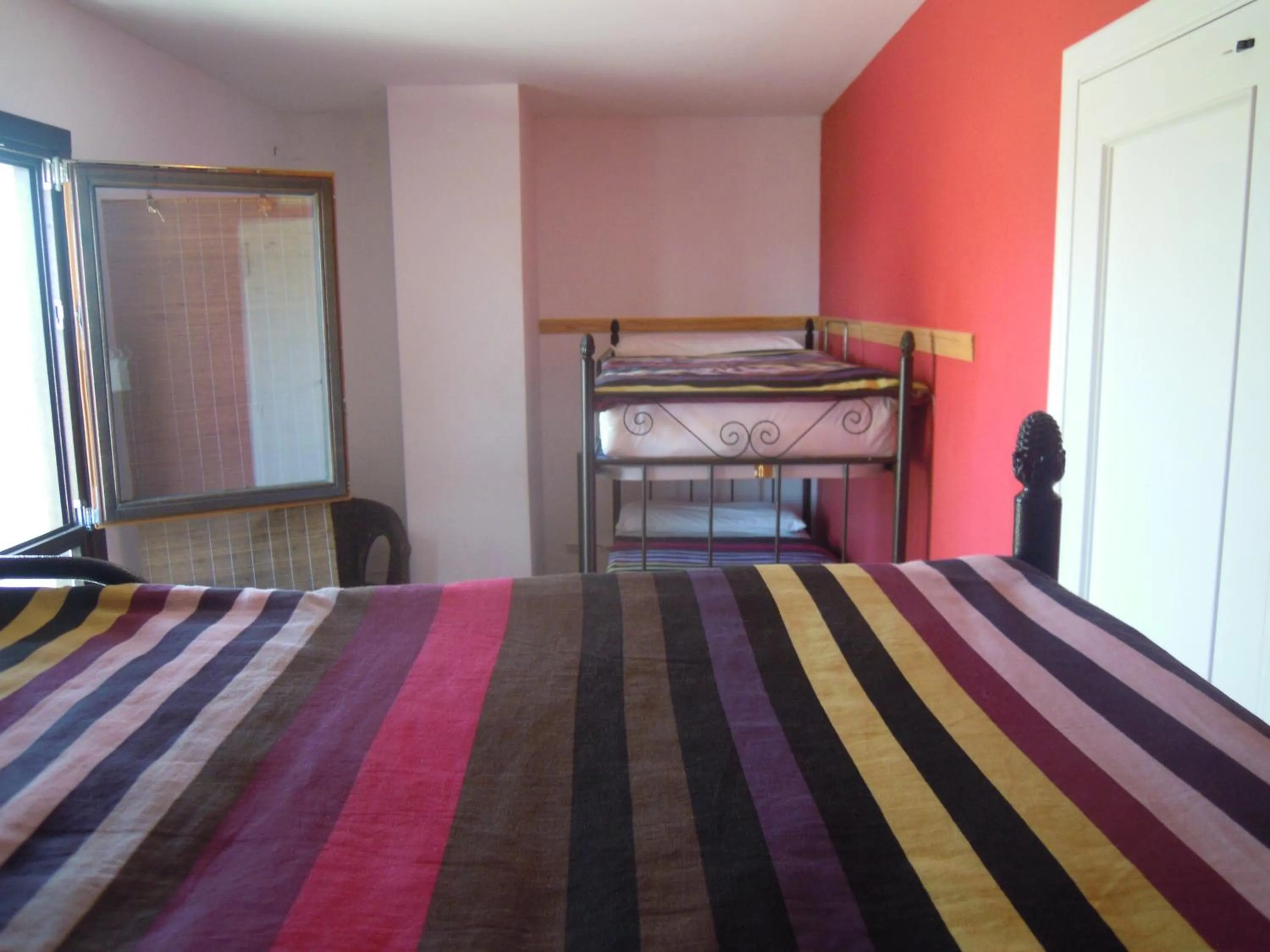 Photo of the whole room, Bed in Albergue O Durmiñento