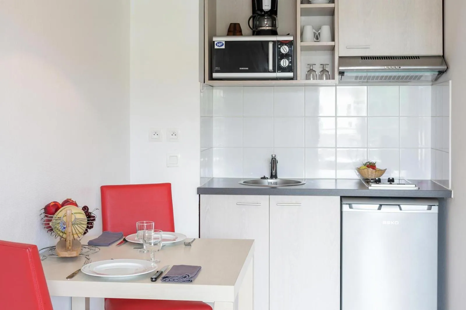 Kitchen or kitchenette in Appart'City Classic Bordeaux Aéroport St Jean D'Illac