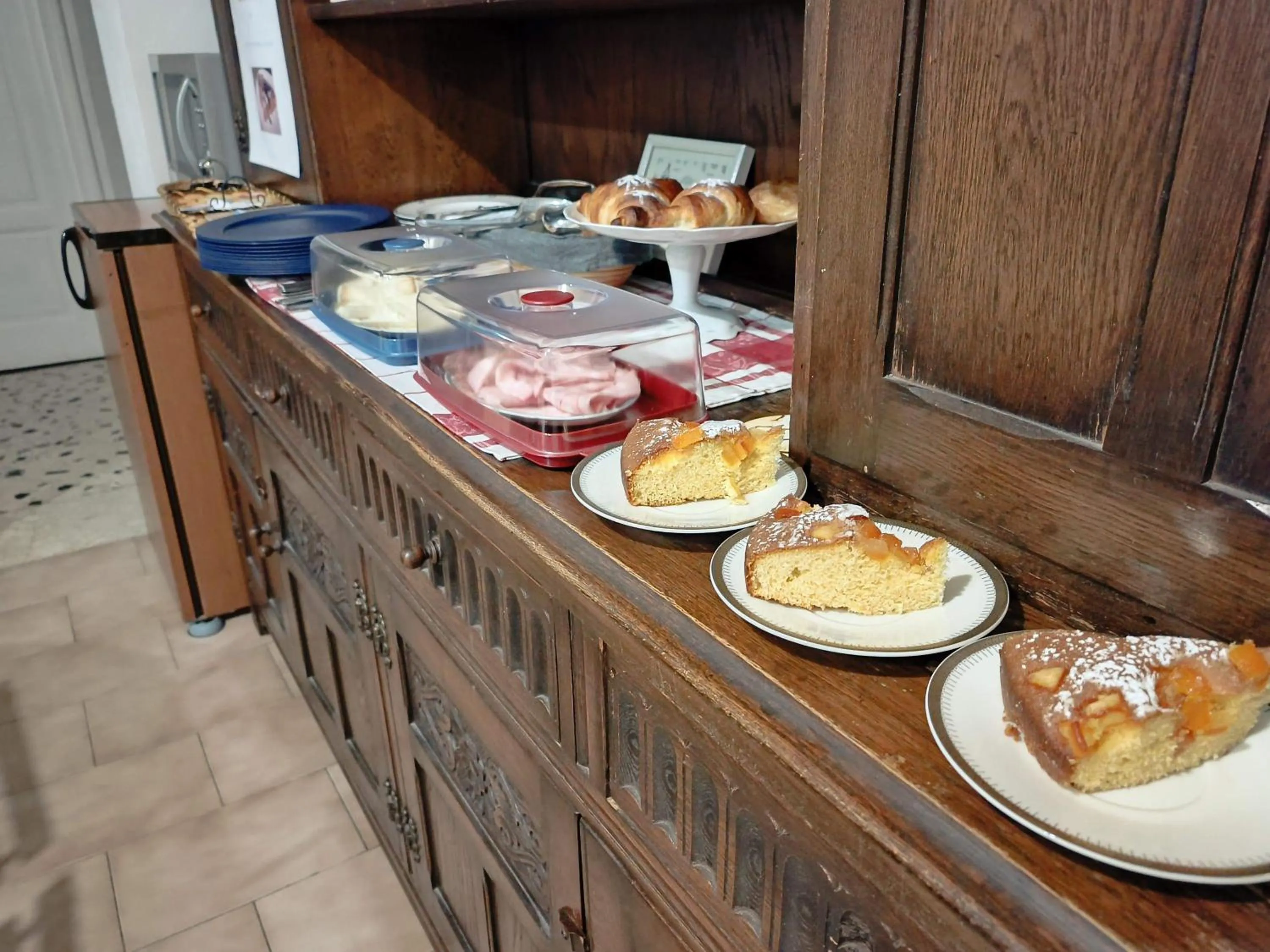 Restaurant/places to eat in Genio del Porto - Mabbonath