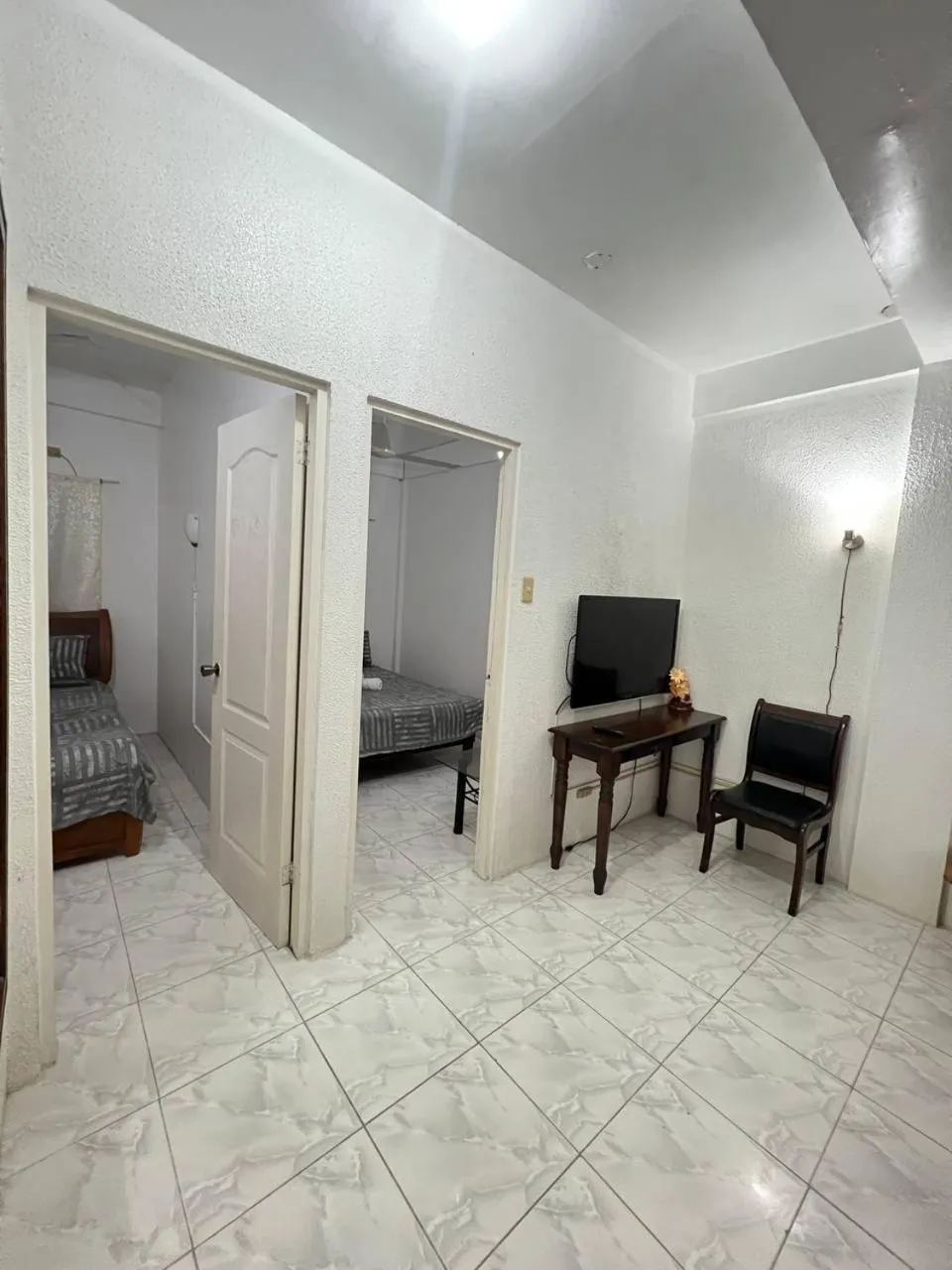 TV and multimedia, Bed in Dream Hill Condos & Spa