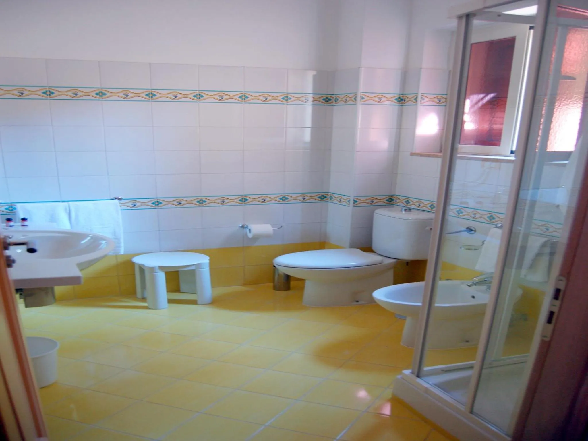 Bed in Club Residence La Castellana Mare