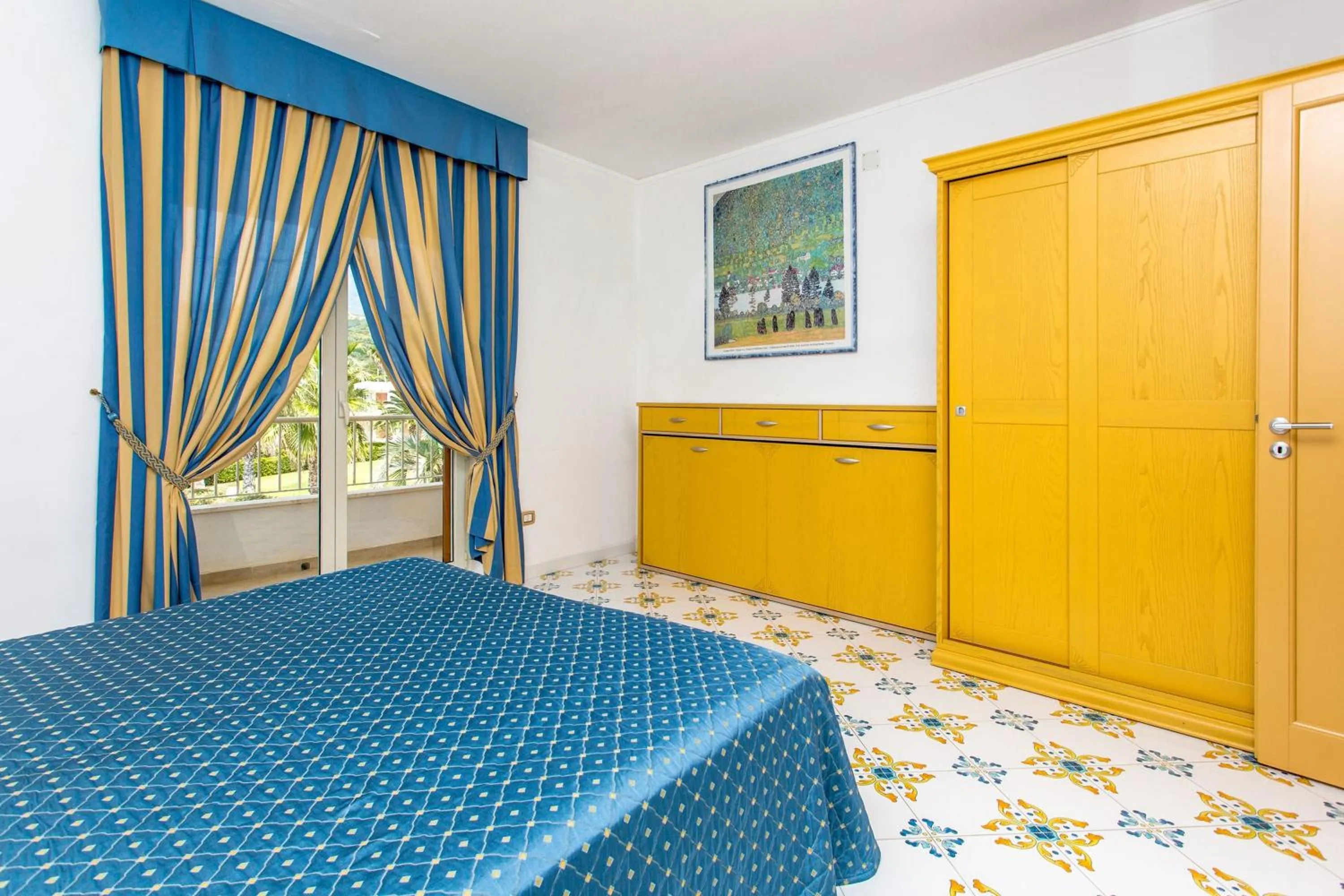 Bedroom, Bed in Club Residence La Castellana Mare