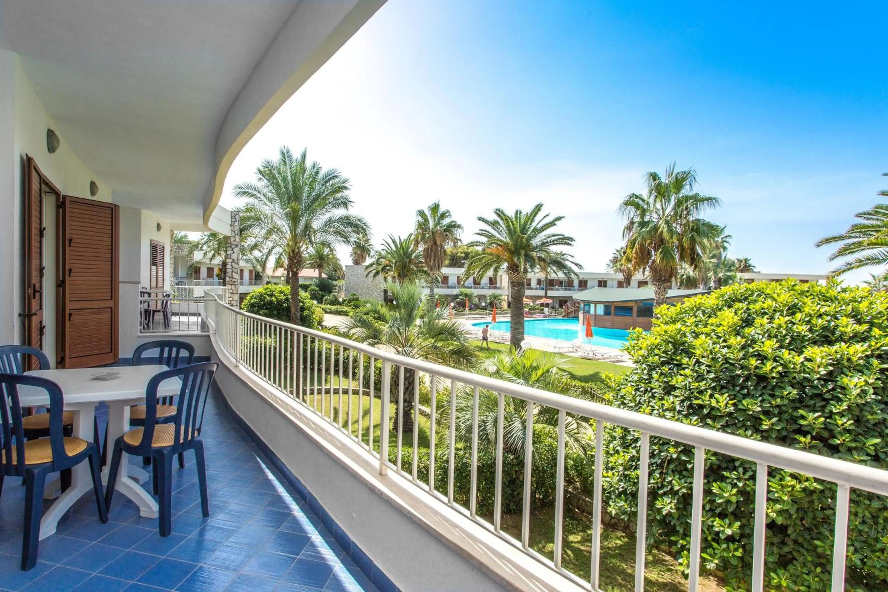 Garden in Club Residence La Castellana Mare