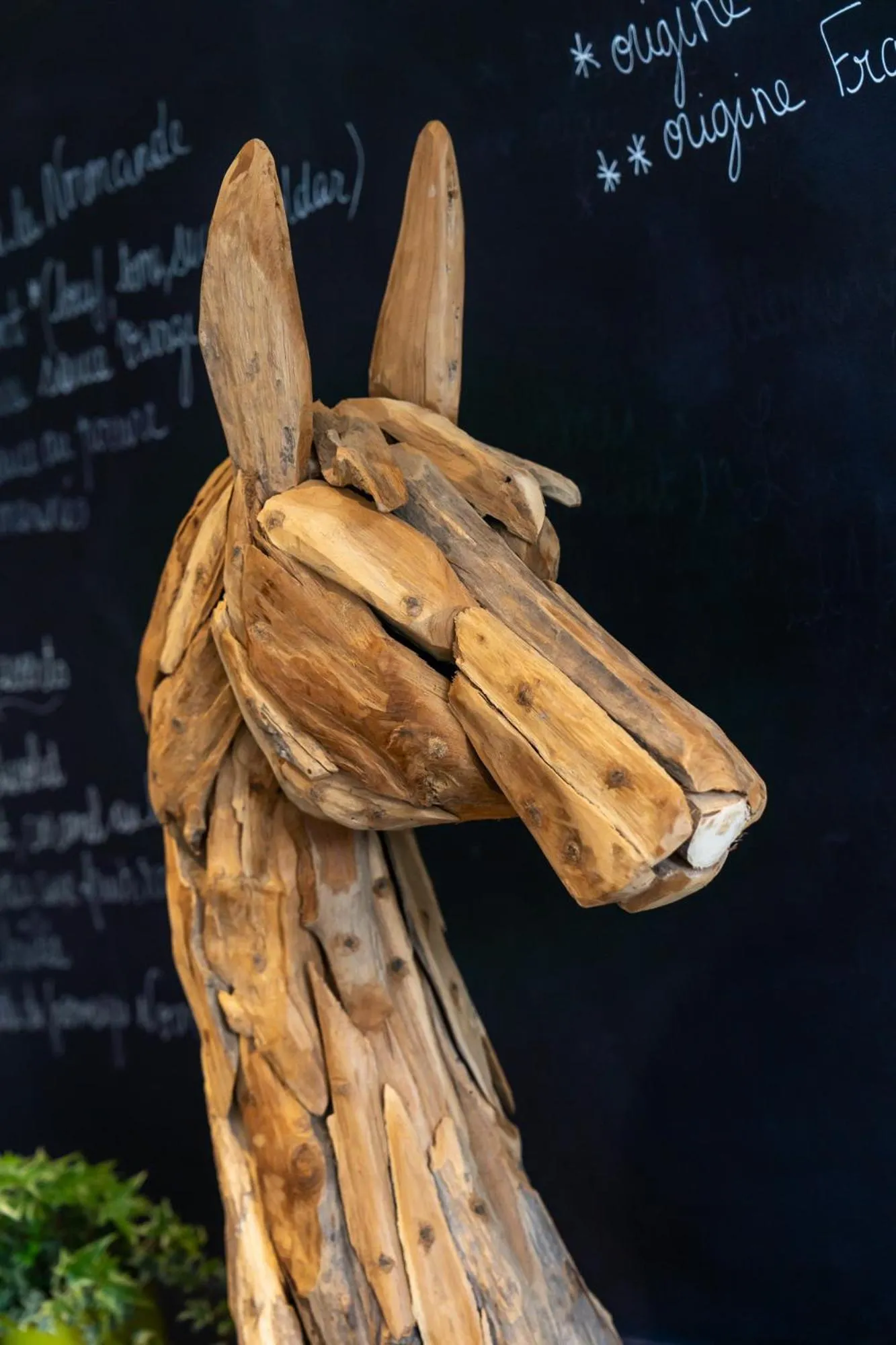 Restaurant/places to eat in Logis Hôtel Restaurant Le Sainte Mère