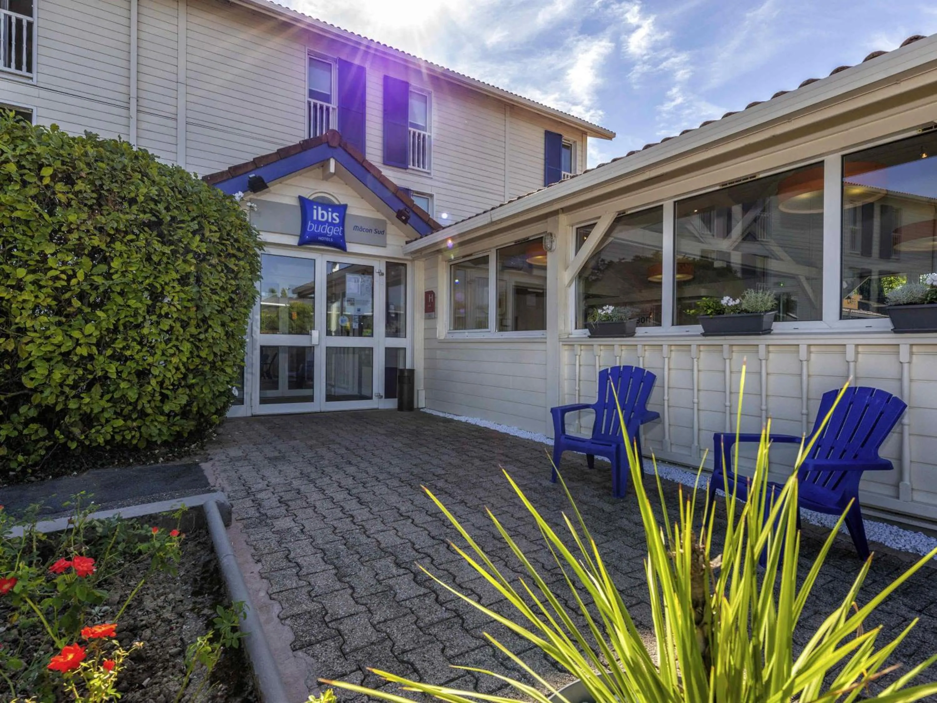 Property building in ibis Budget Mâcon Sud