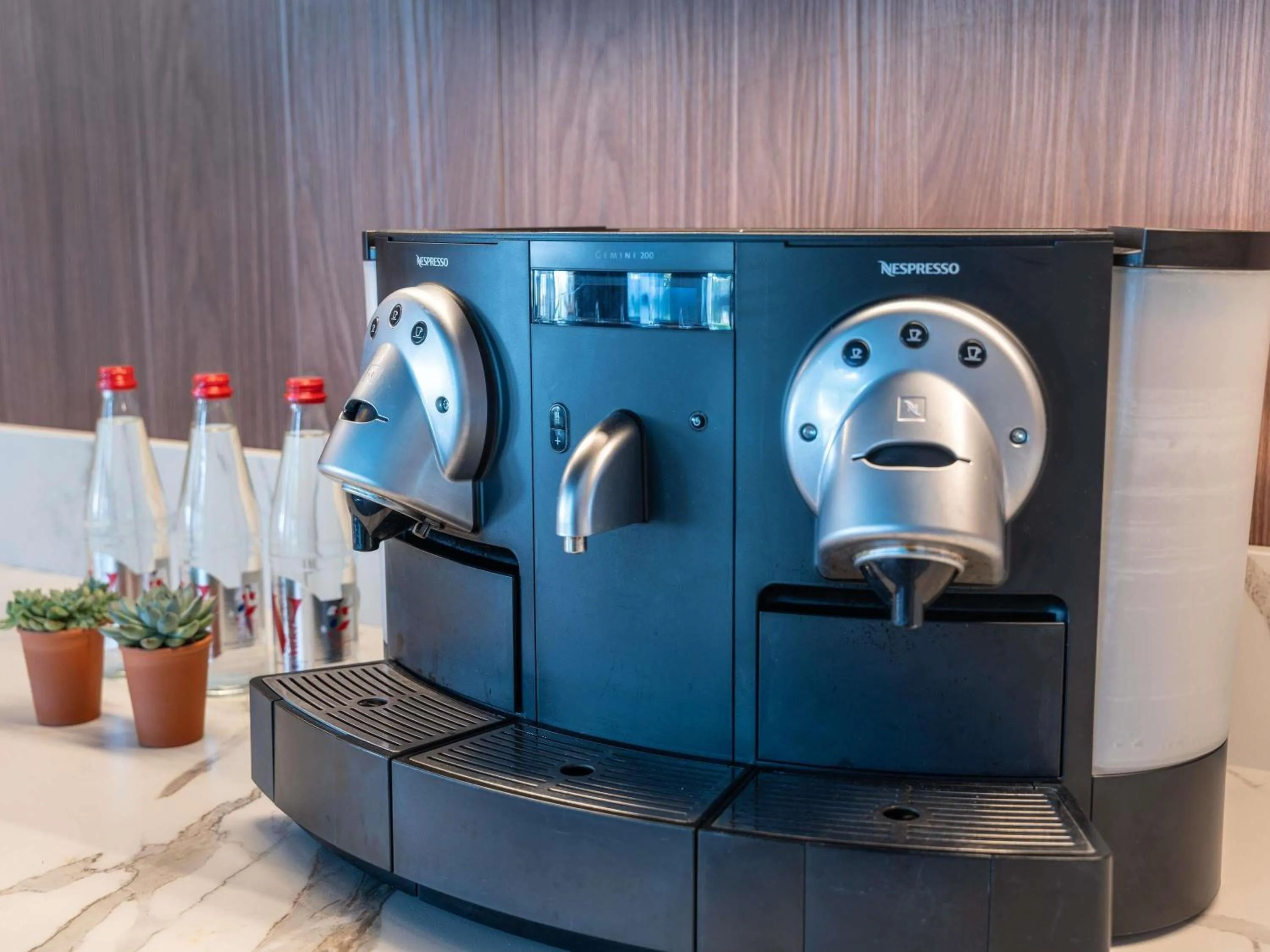 Meeting/conference room in Novotel Nantes Centre Bord de Loire