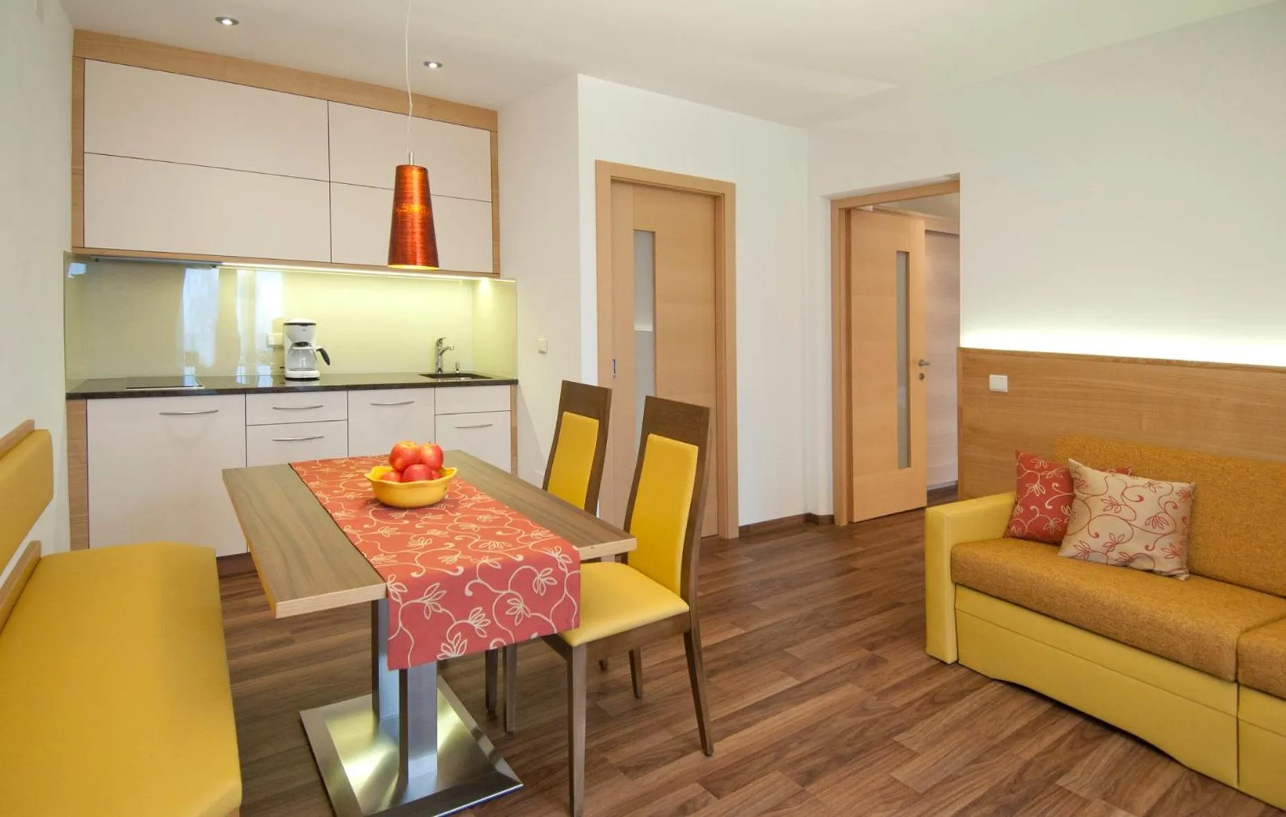 Living room in Obermaratscher Apartments Residence