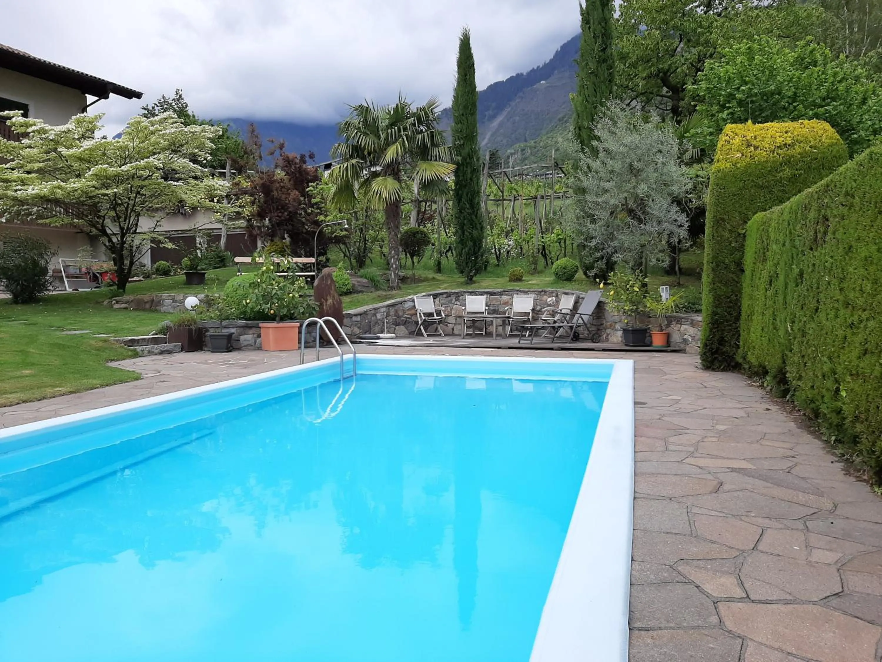 Swimming pool in Obermaratscher Apartments Residence