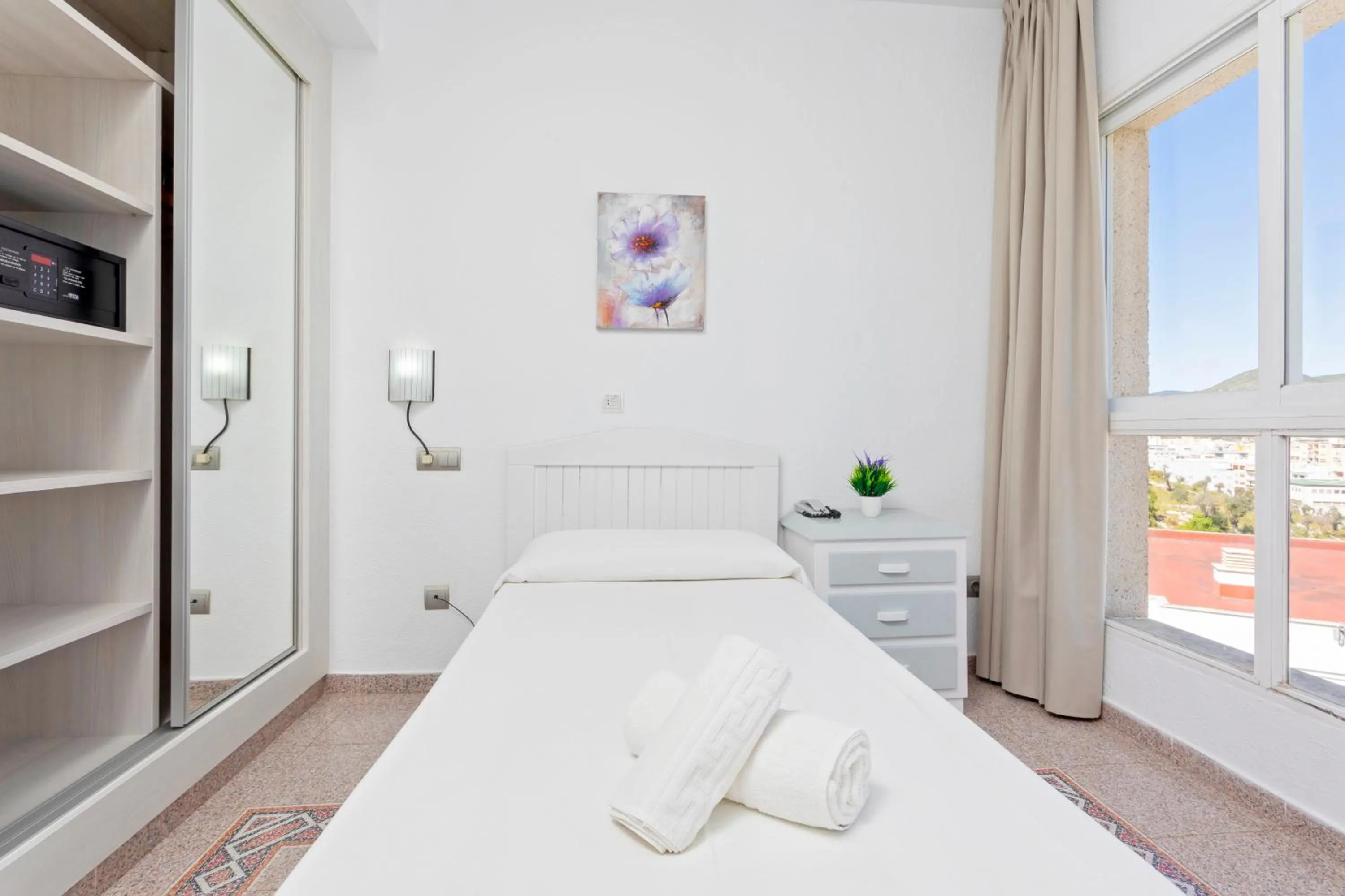 Photo of the whole room, Bed in Hostal Molins Park