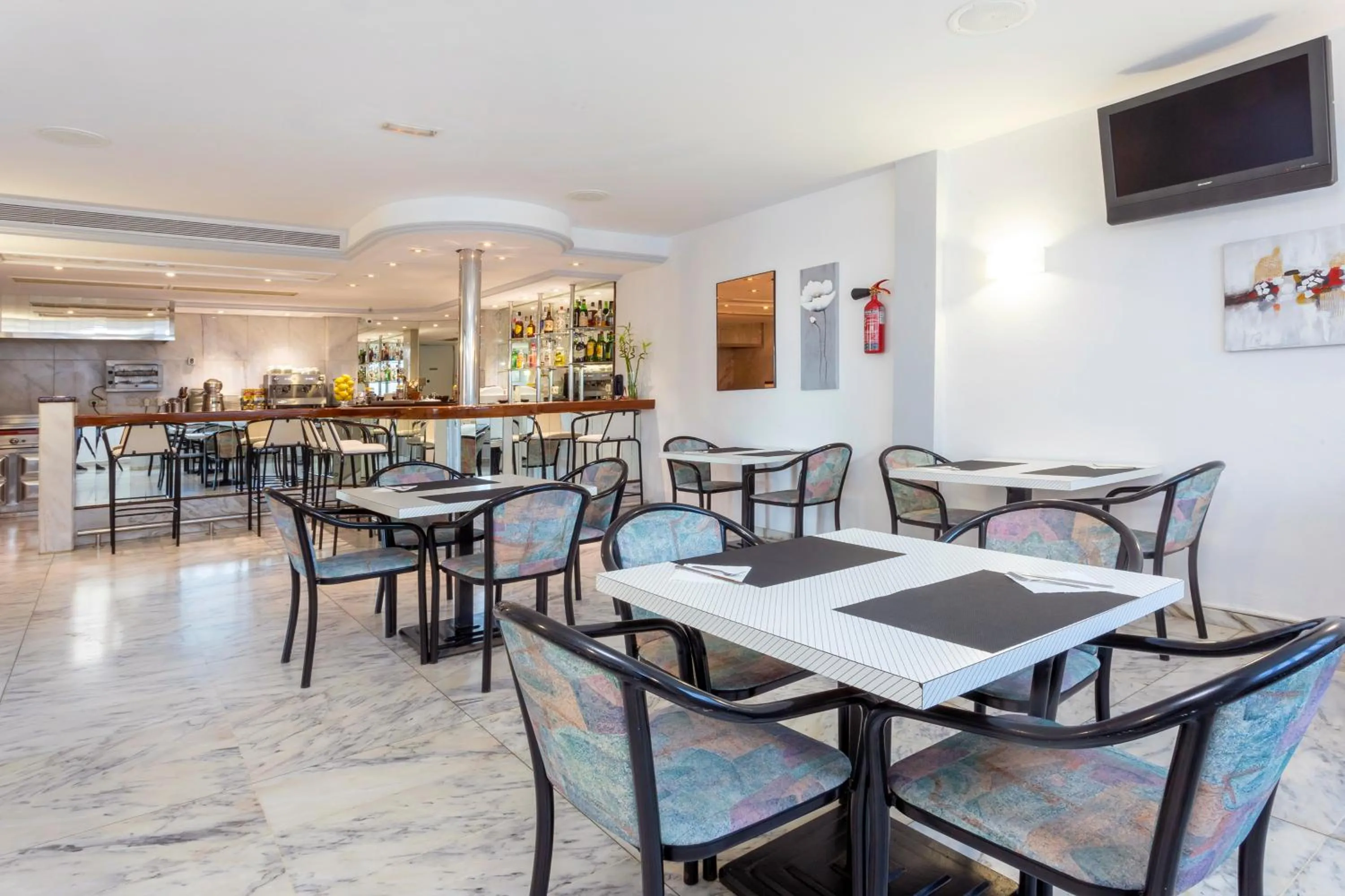 Lounge or bar in Hostal Molins Park