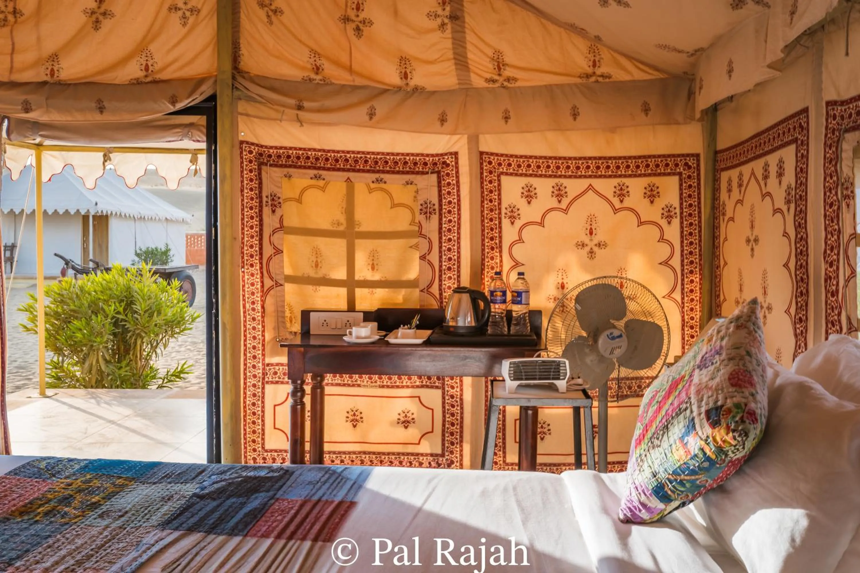 Bedroom in Pal Rajah Desert Camp