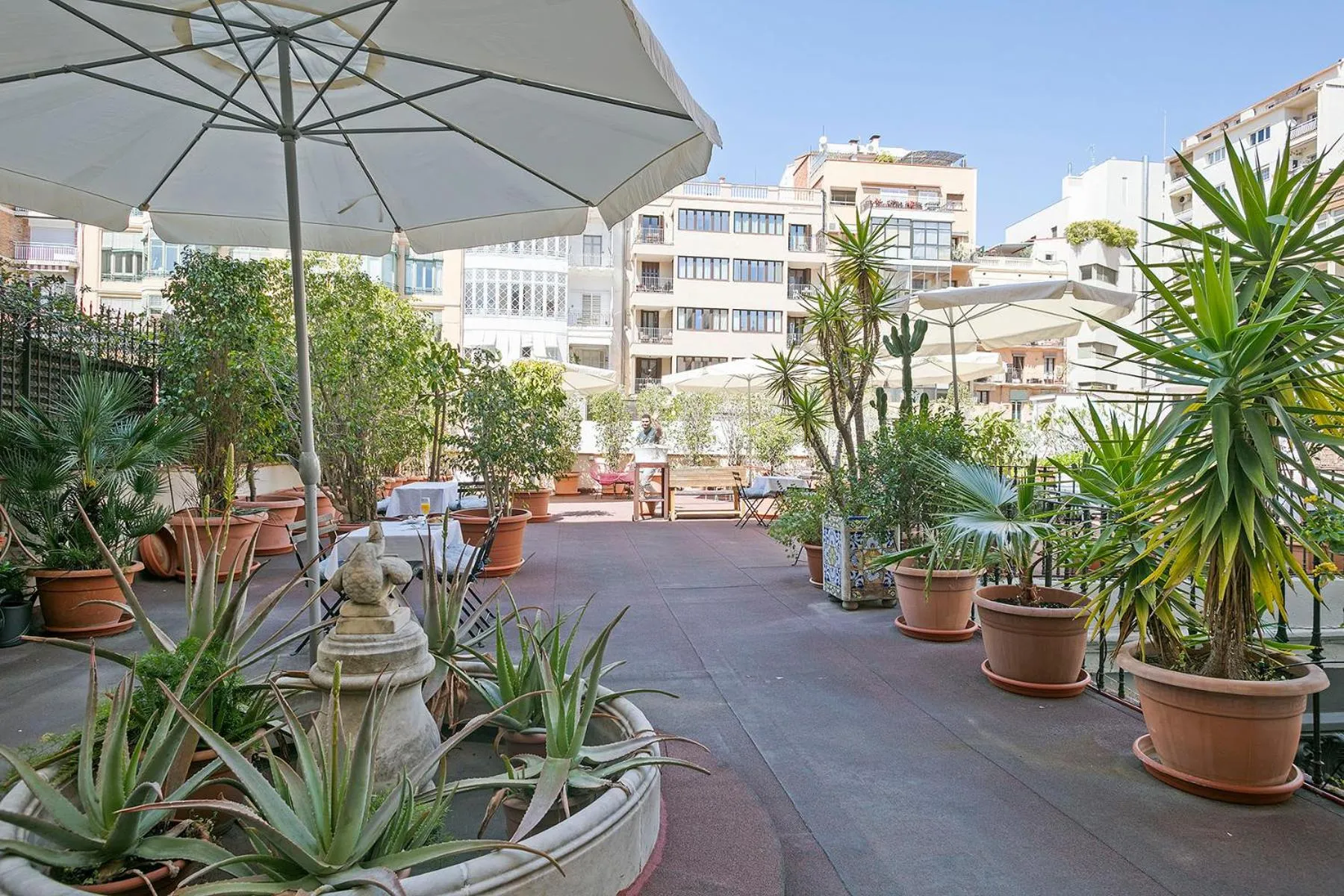 Patio in Mihlton Barcelona Boutique B&B