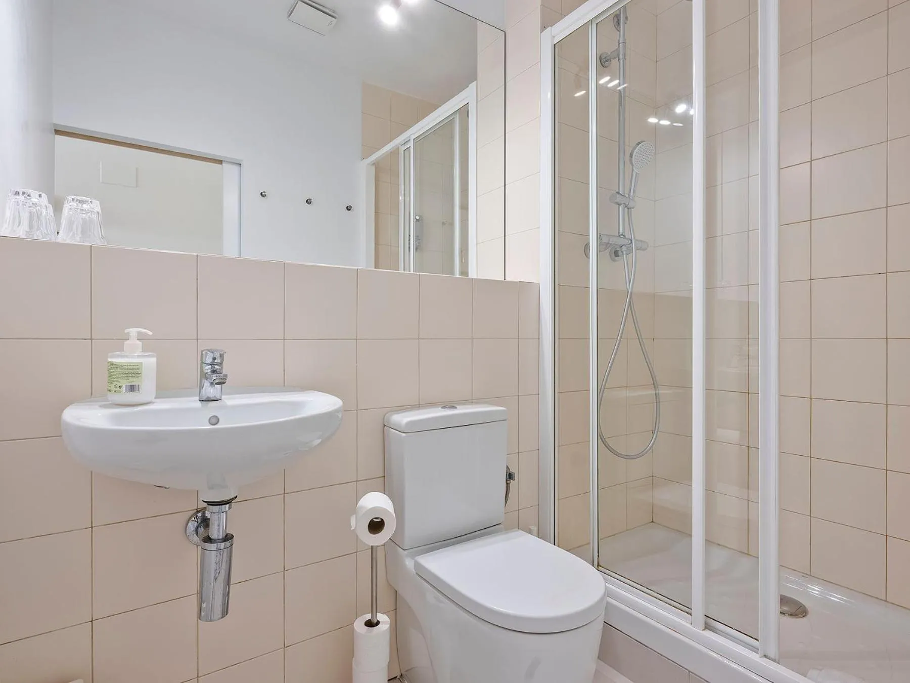 Bathroom in Mihlton Barcelona Boutique B&B