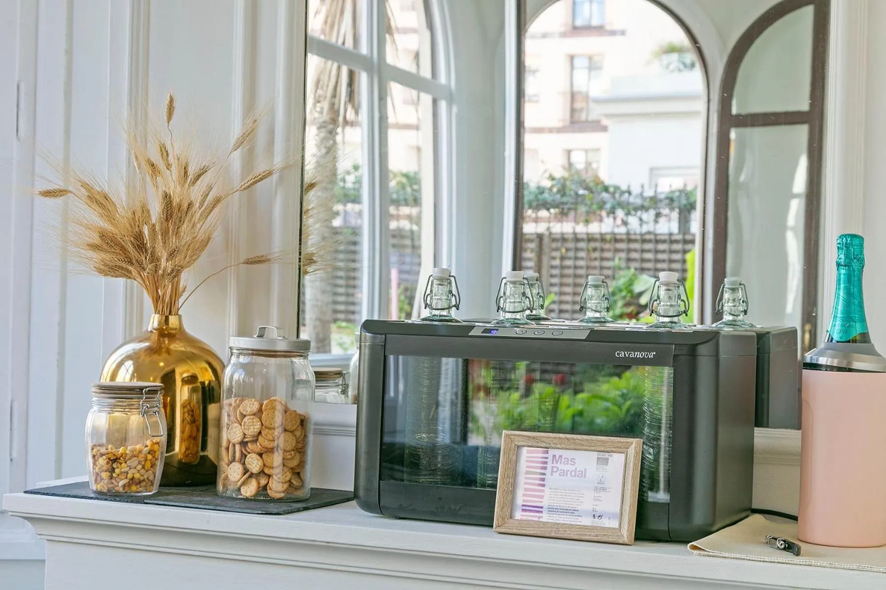 Seating area in Mihlton Barcelona Boutique B&B