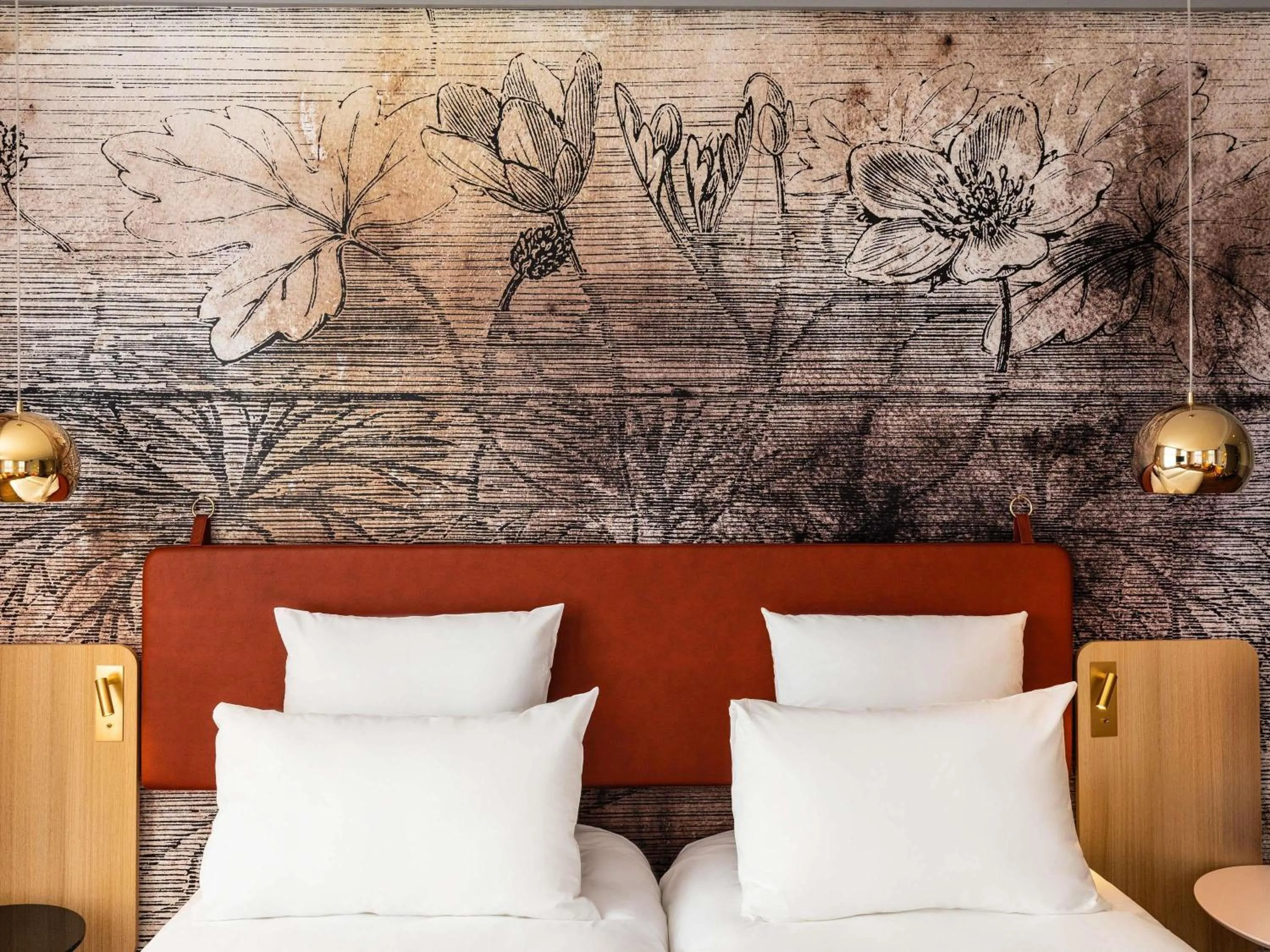 Bedroom, Bed in Mercure Saint Omer Centre Gare