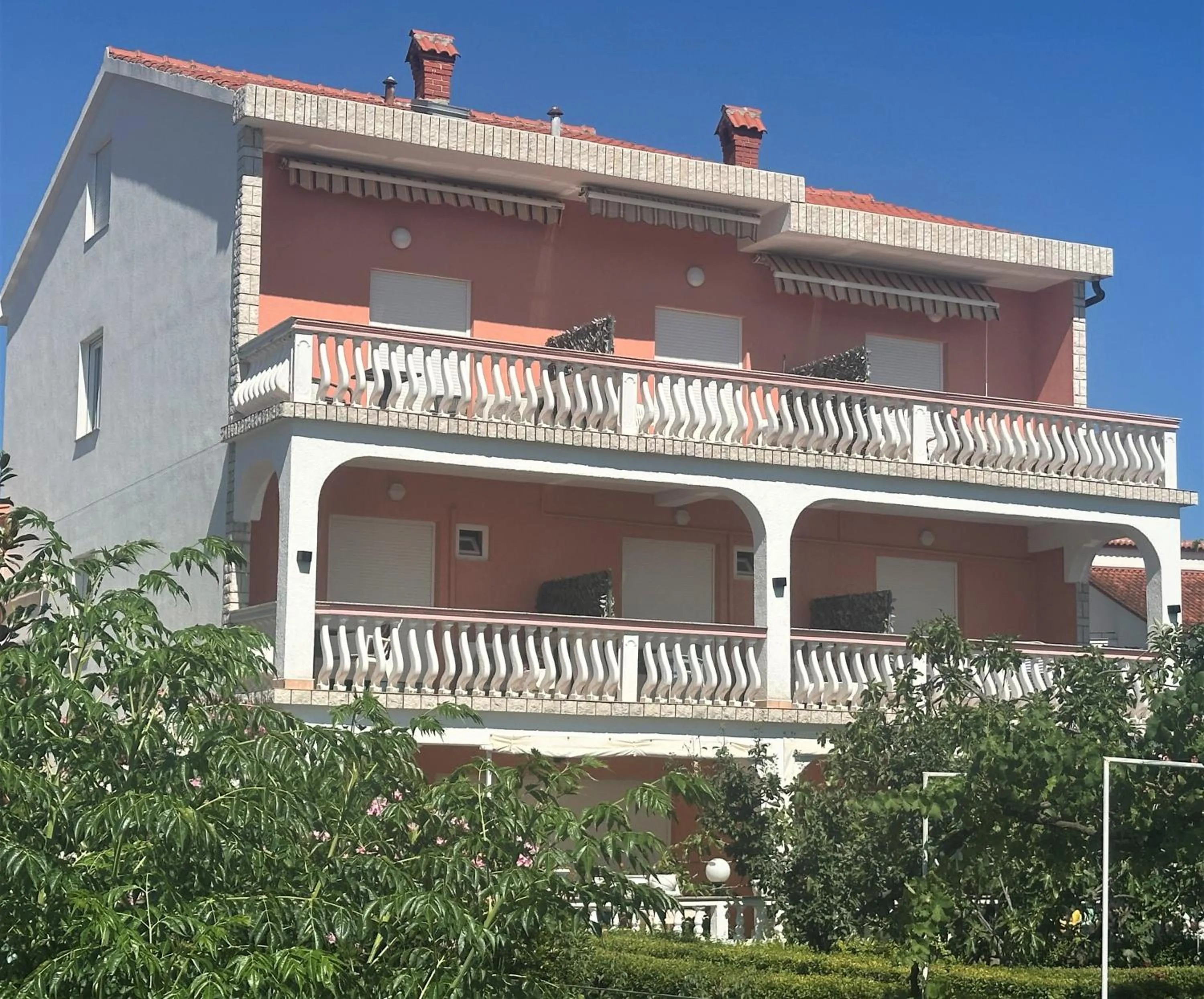 Guesthouse Mira