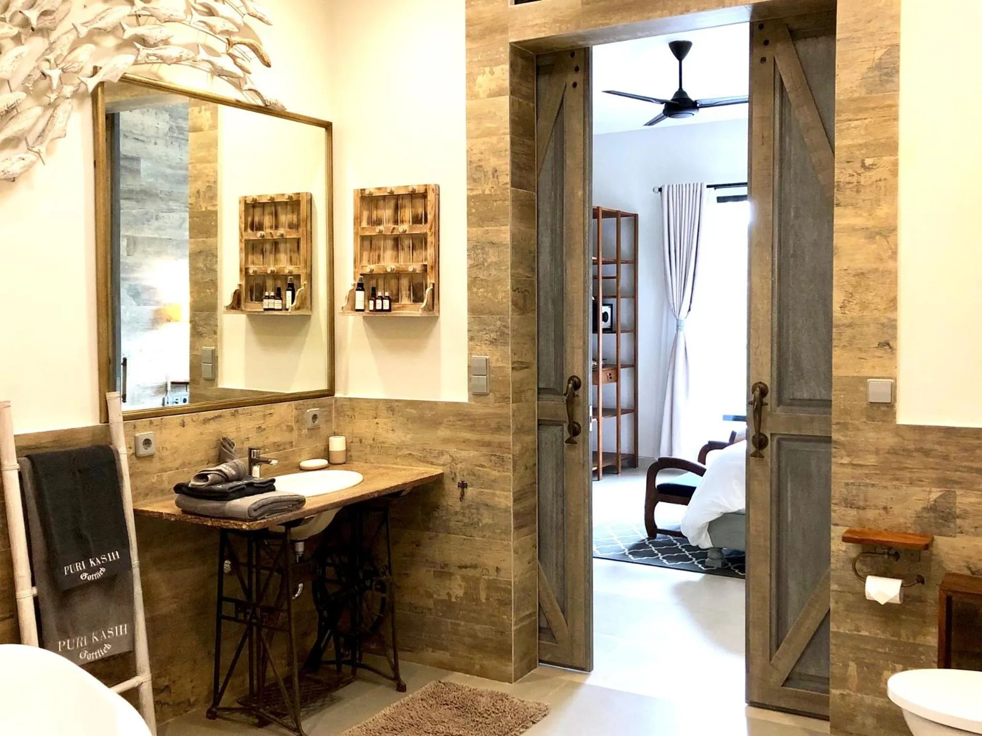 Bathroom in Puri Kasih Gottlieb