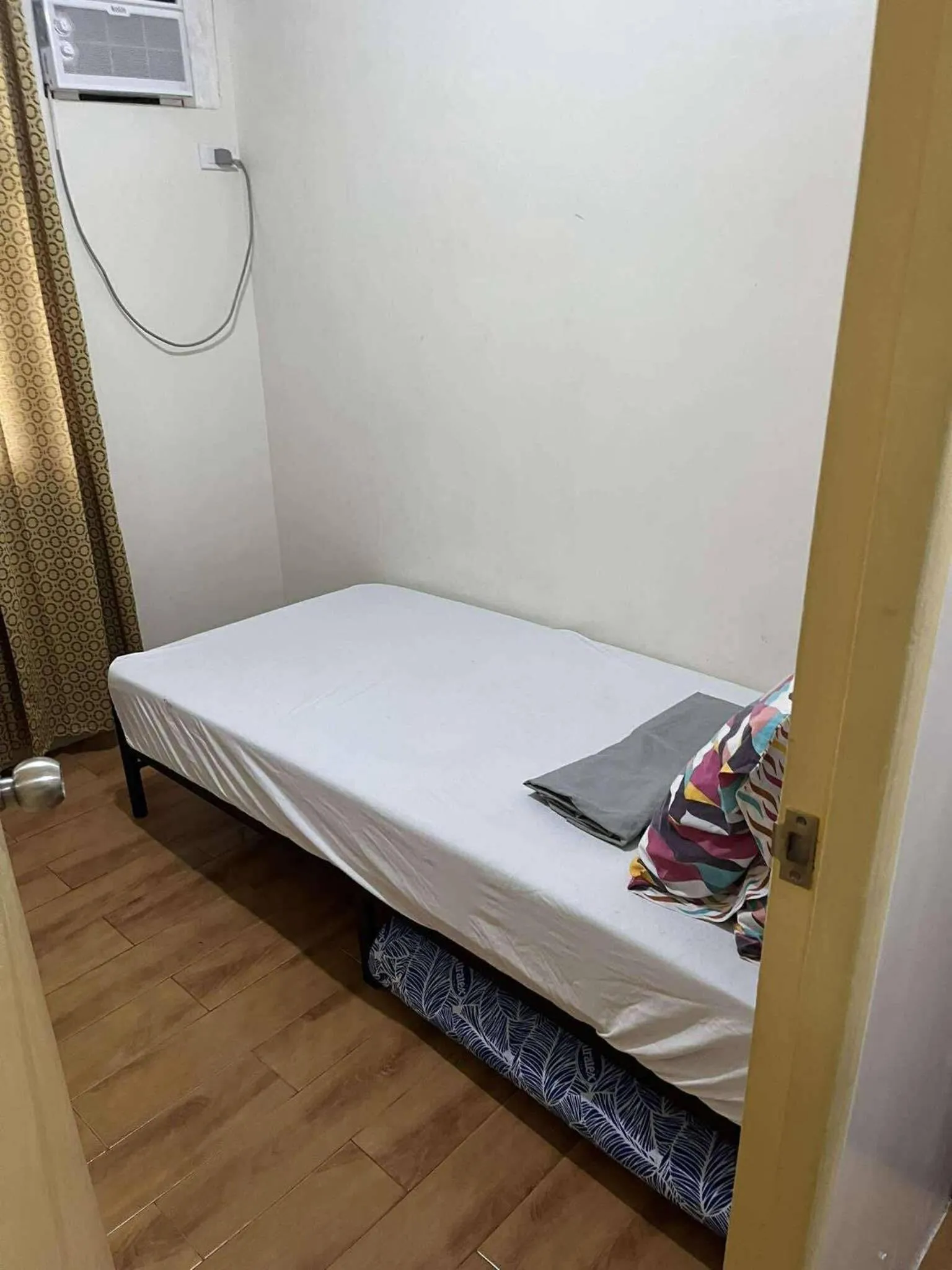 Bed in Davao Condo 2BR Pool Wifi Netflix