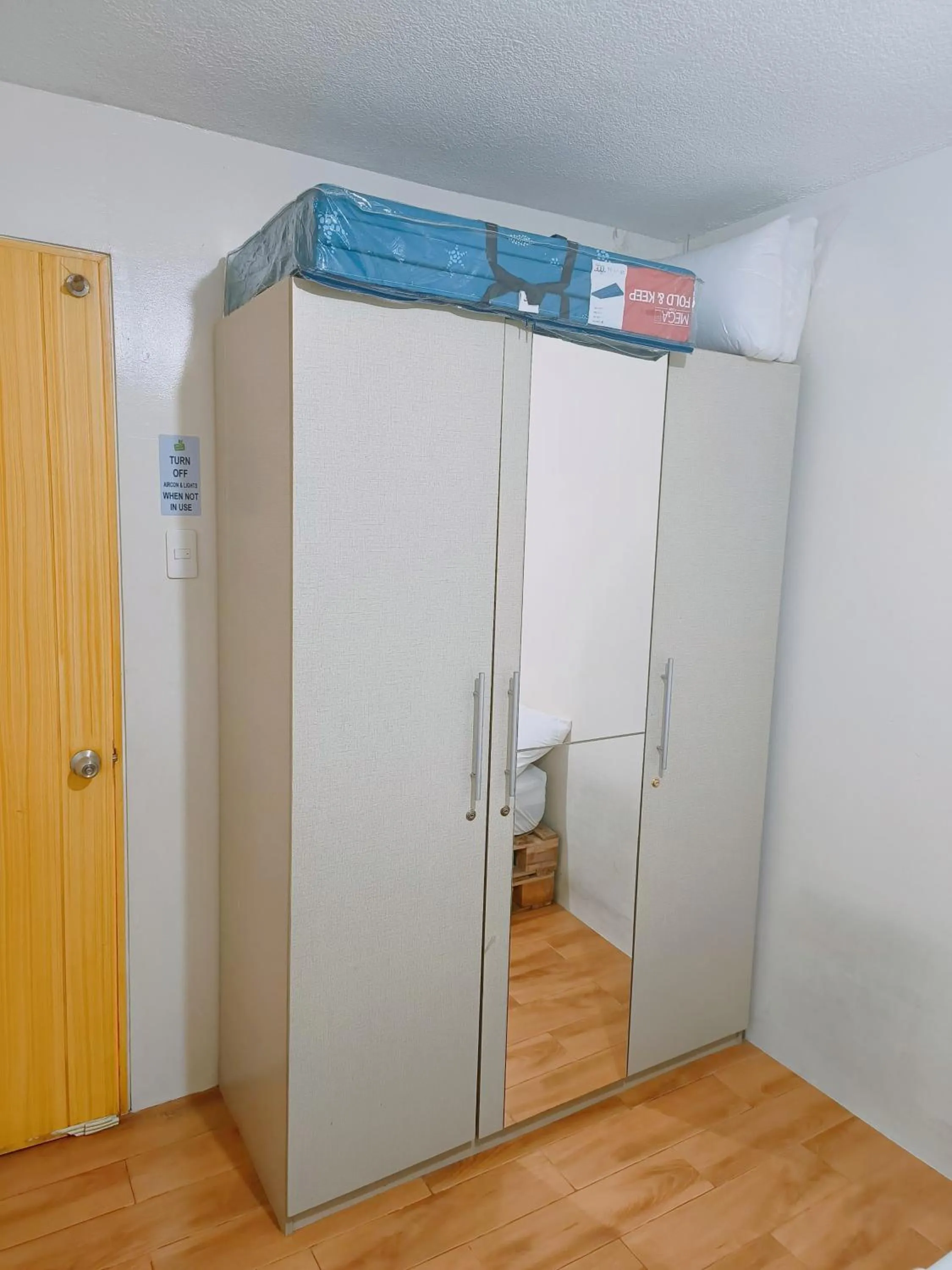 wardrobe in Davao Condo 2BR Pool Wifi Netflix