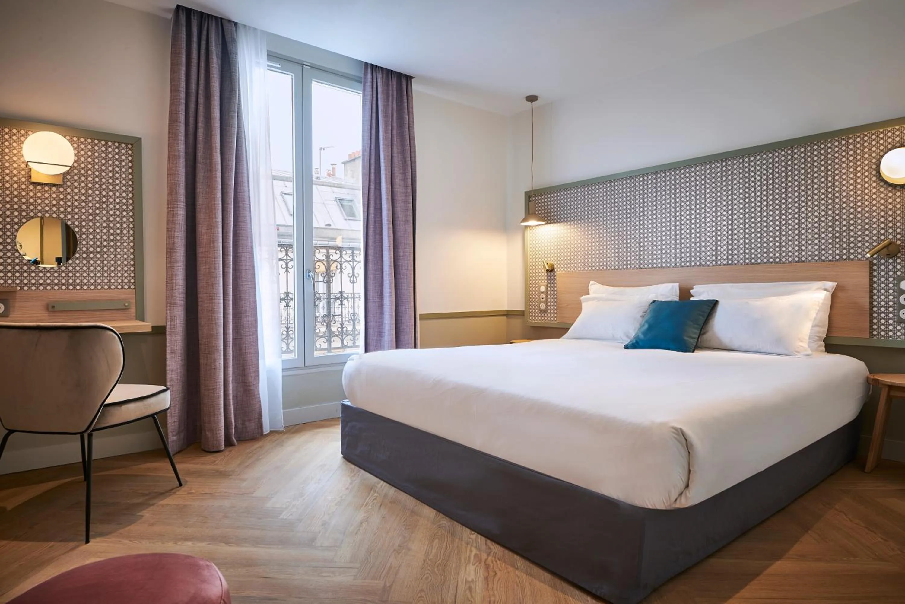 Bed in Hotel Cervantes by Happyculture