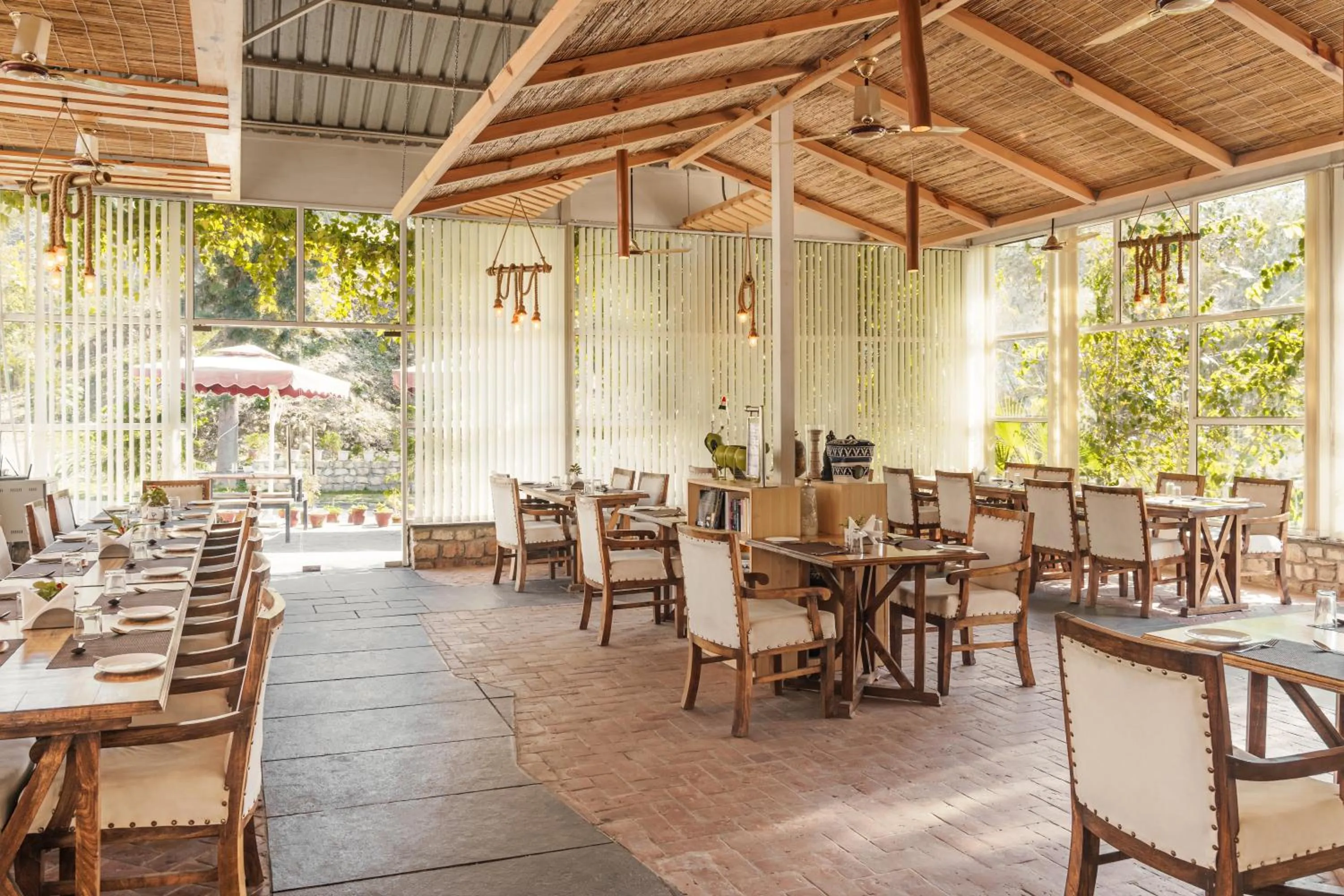 Restaurant/places to eat in The Sylvan Retreat