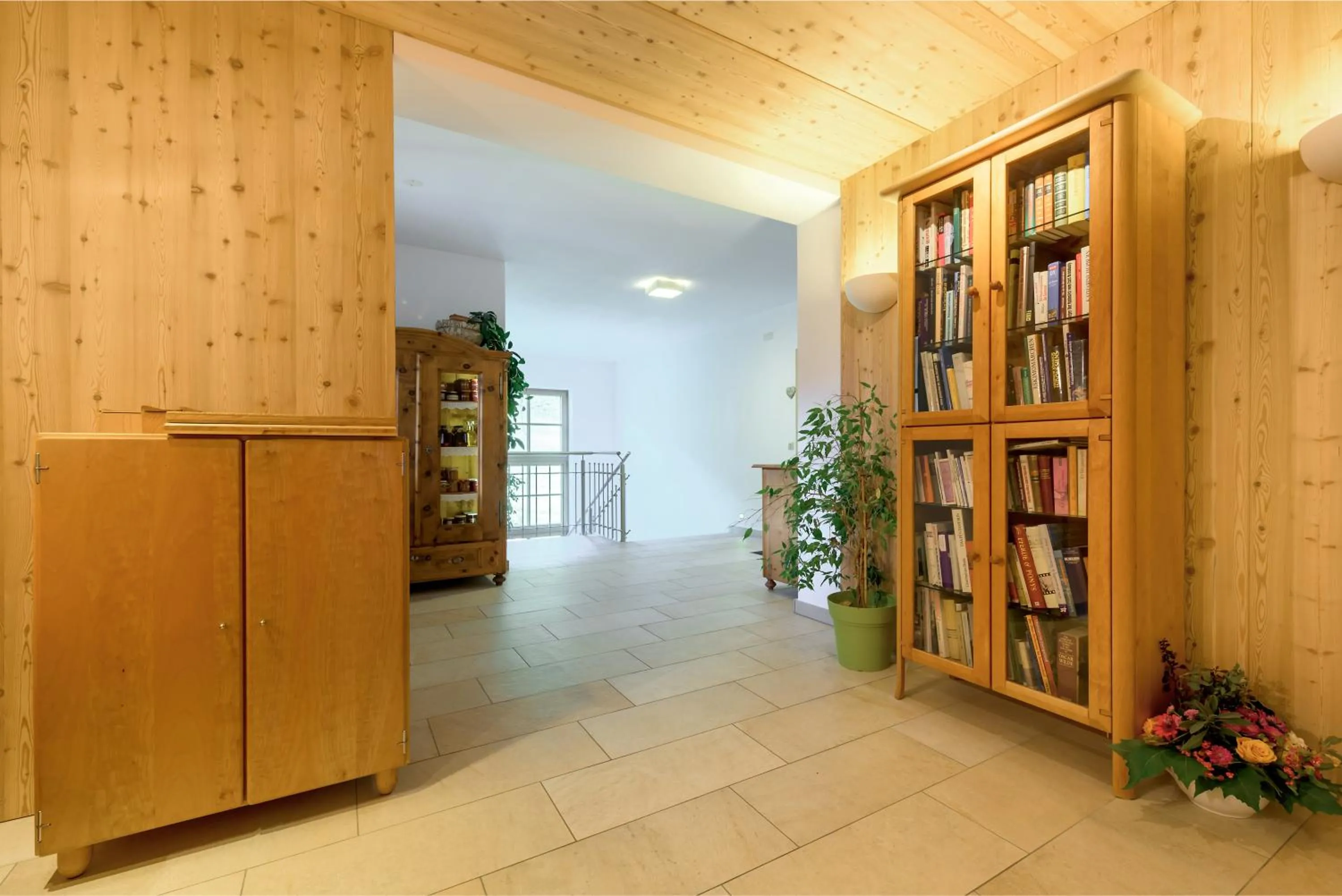 Library in ARCHE Hof Öbristhof