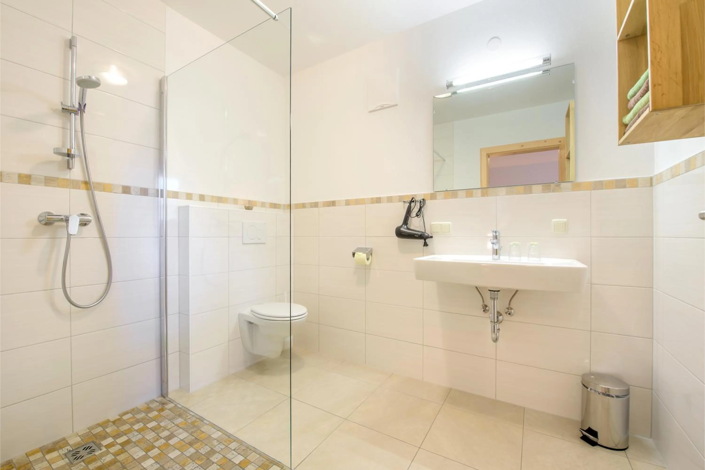 Shower in ARCHE Hof Öbristhof