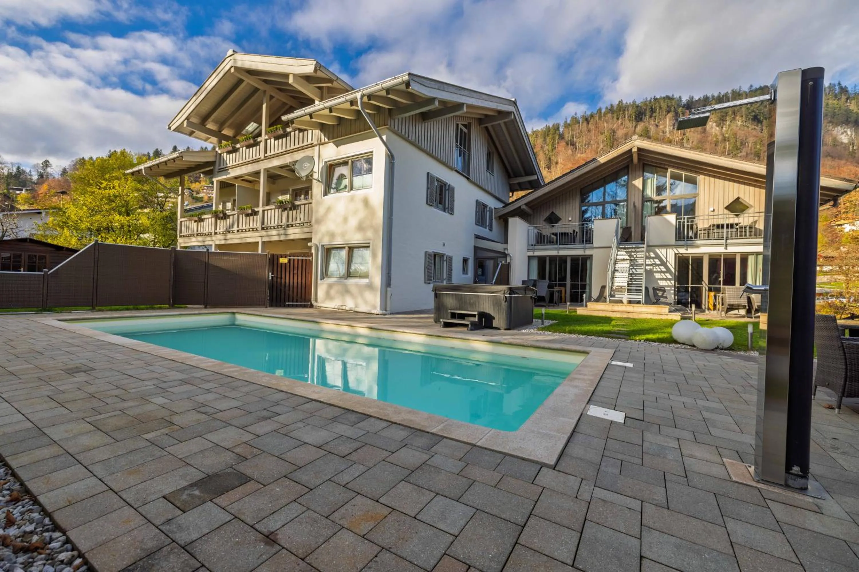 Alpenglühn Apartments - Adult Only