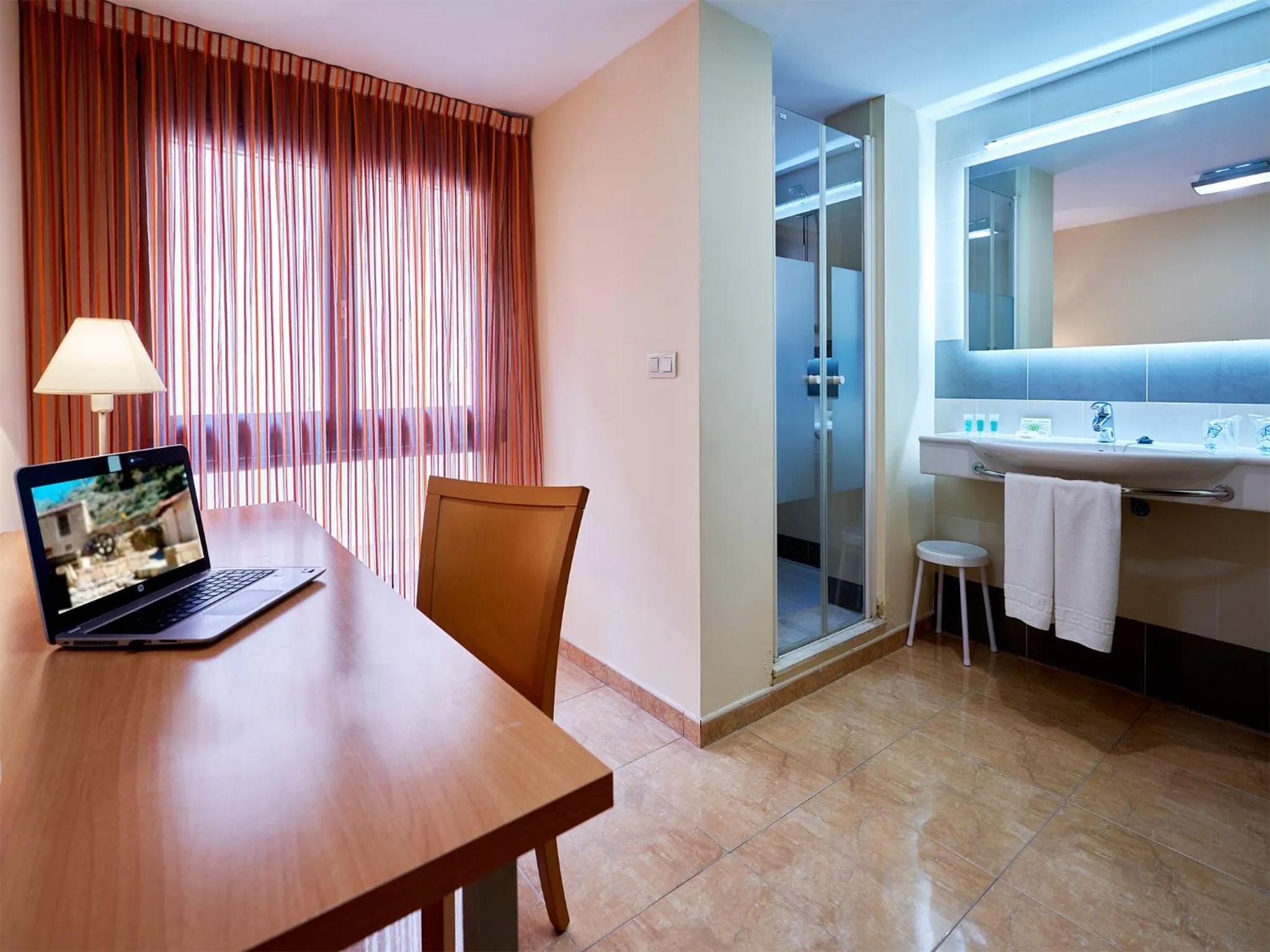 Bathroom in Hotel Anna