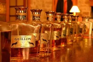 Alcoholic drinks in Logis Hôtel - Restaurant Le Tulipier