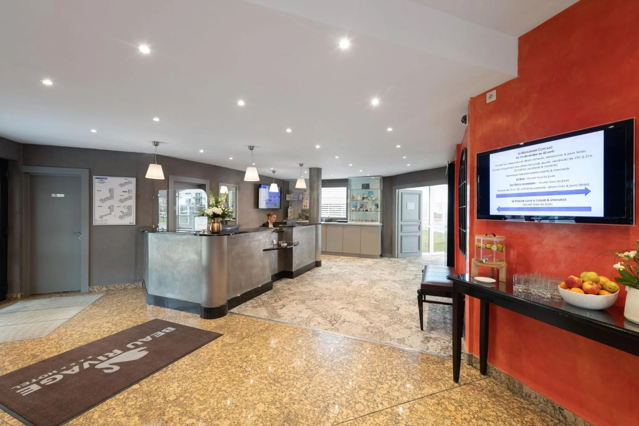 Lobby or reception in Hôtel Beau Rivage