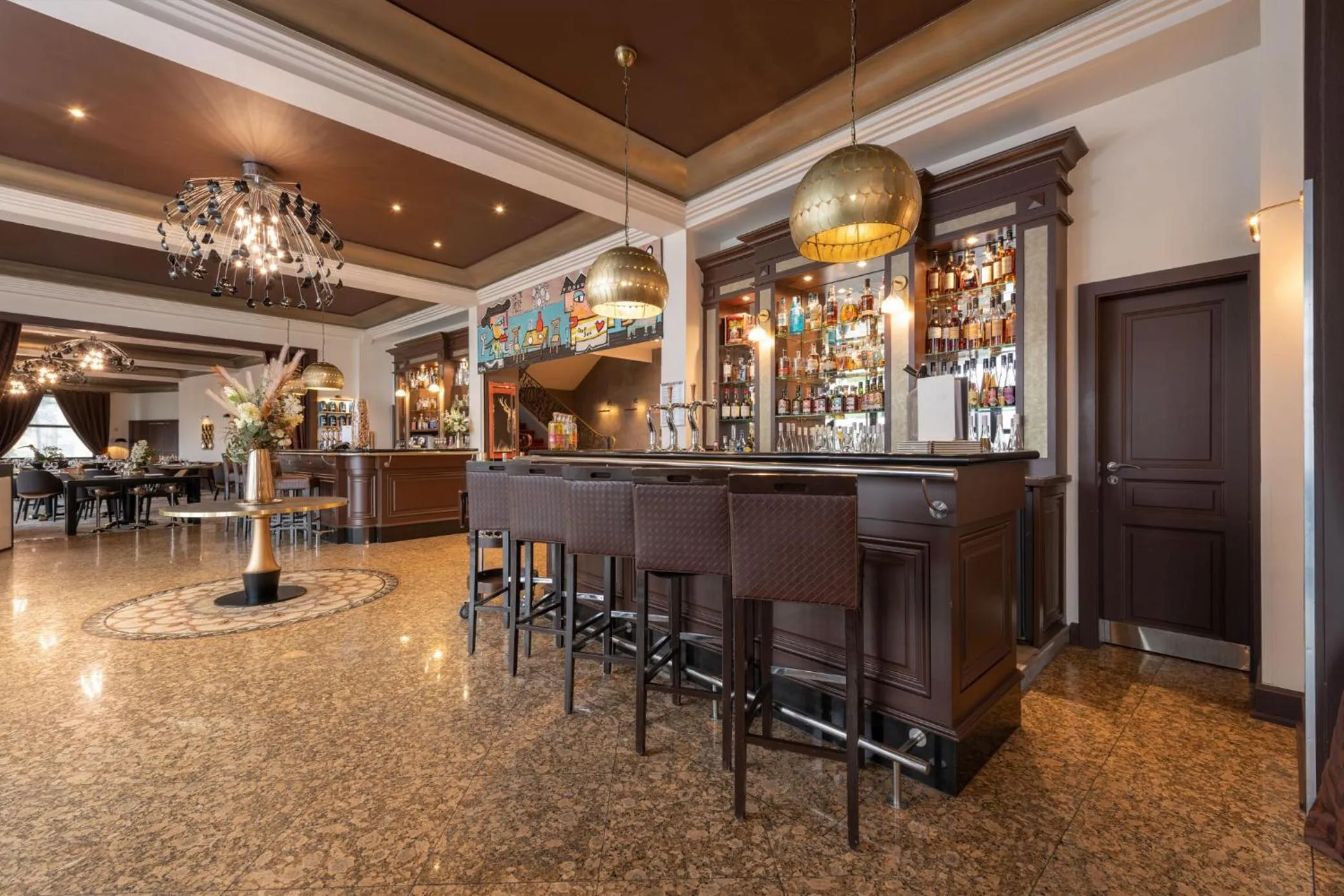 Lounge or bar in Hôtel Beau Rivage