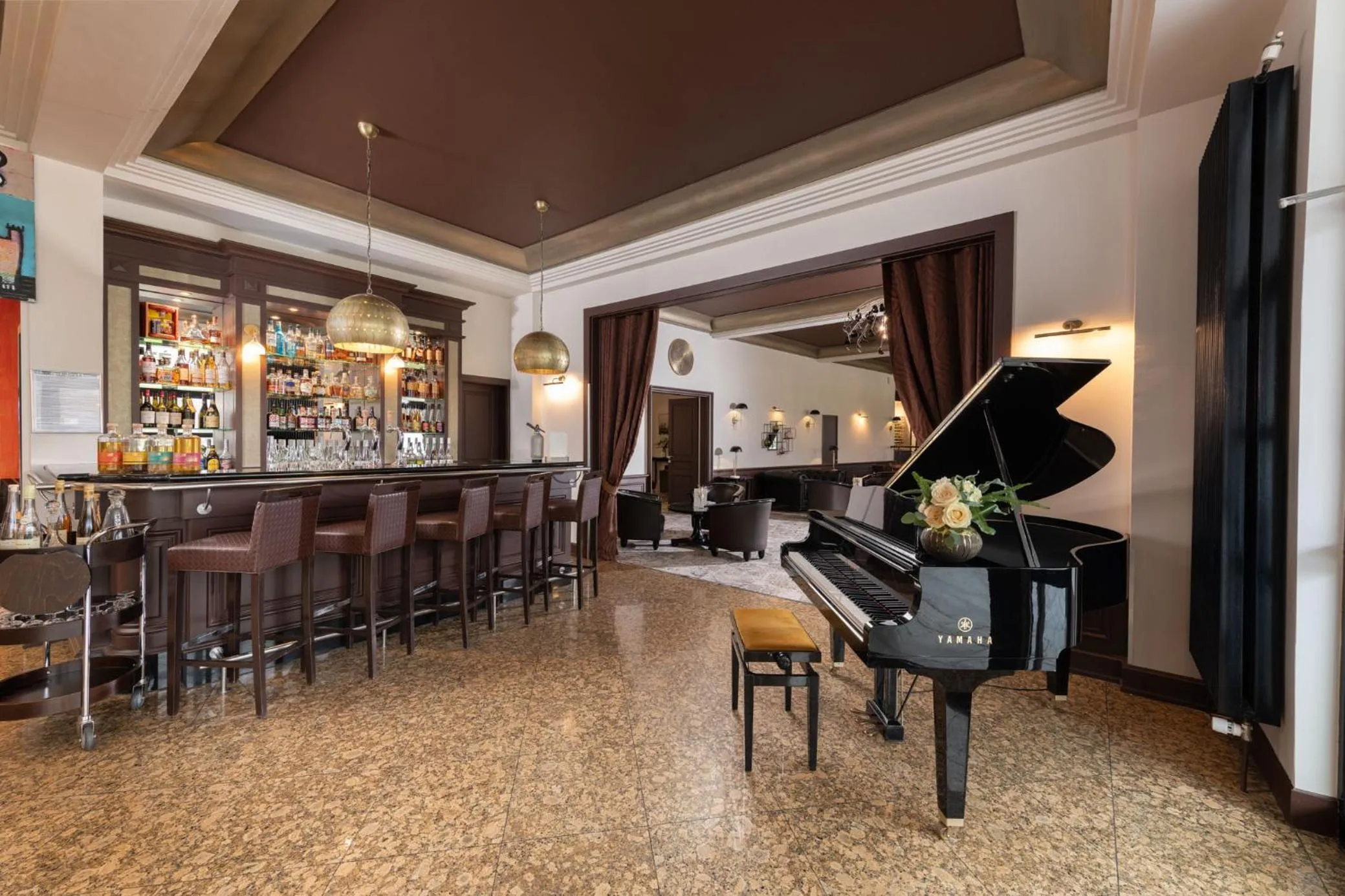 Lounge or bar in Hôtel Beau Rivage