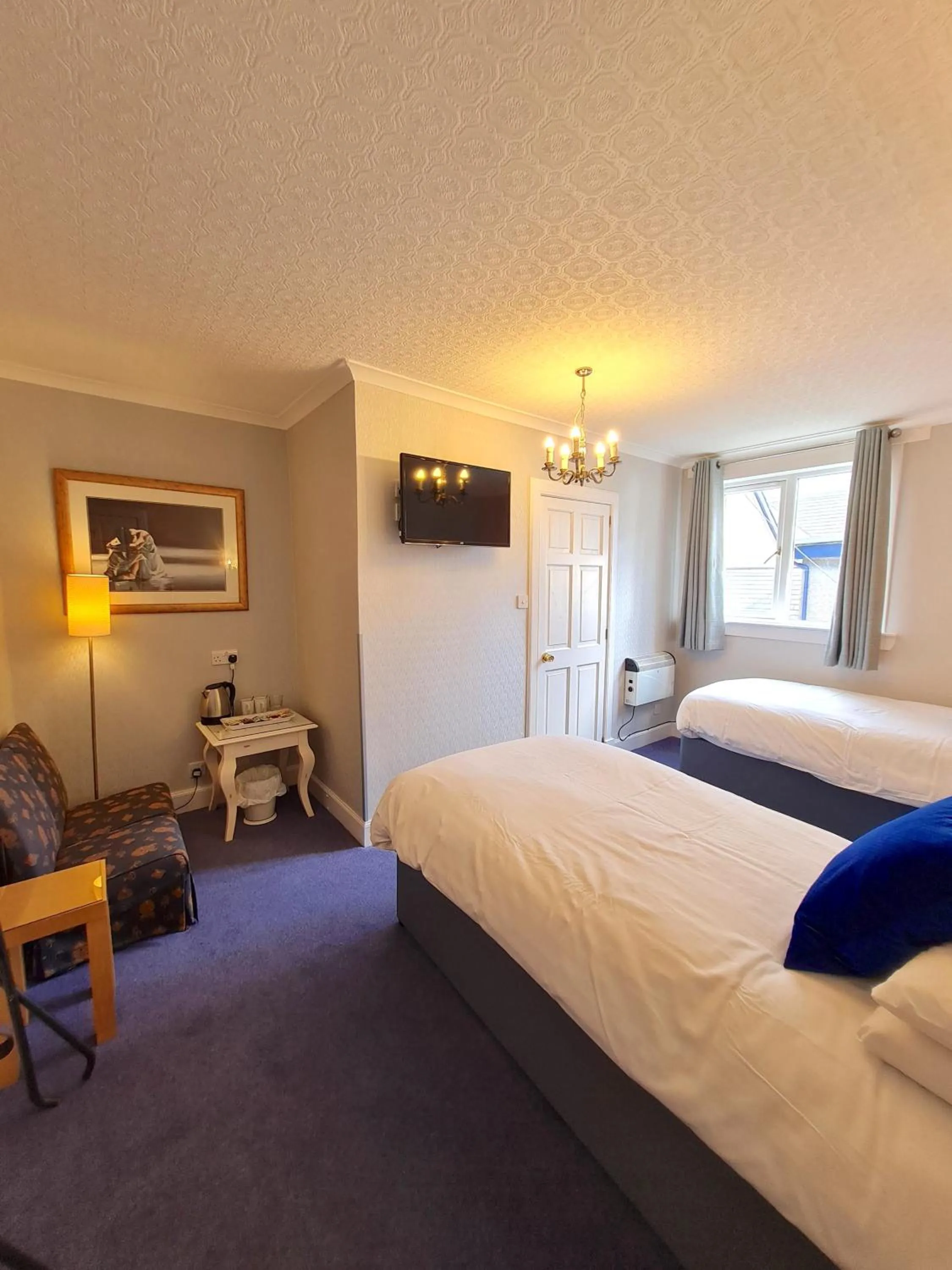 Photo of the whole room, Bed in Corriemar House