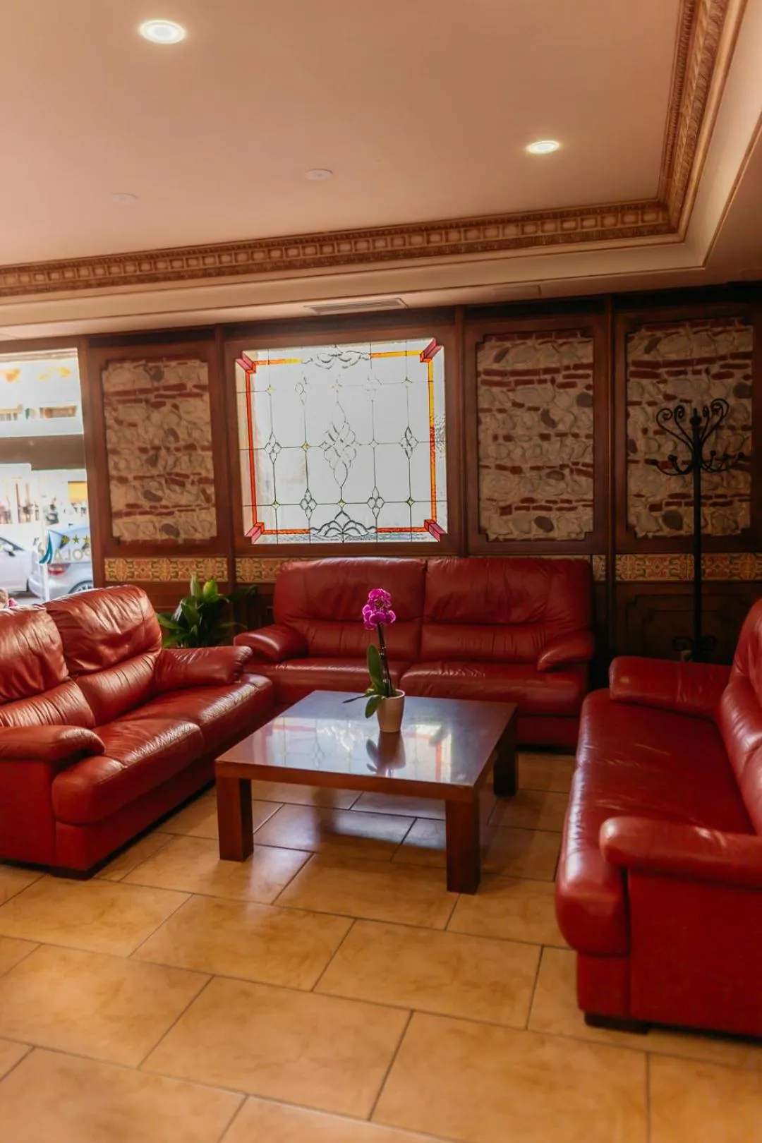 Seating area in Hotel Polamar