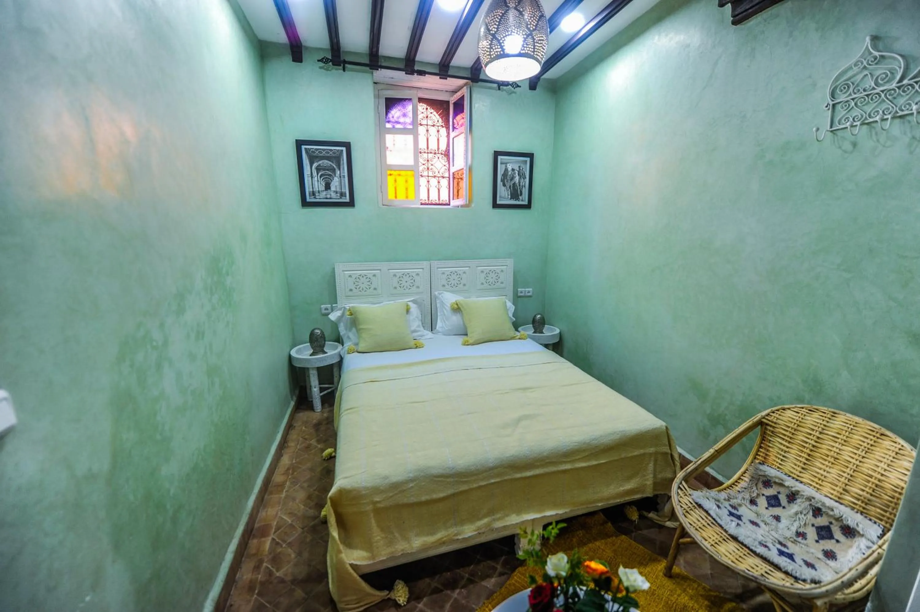 Photo of the whole room, Bed in Riad Milouda