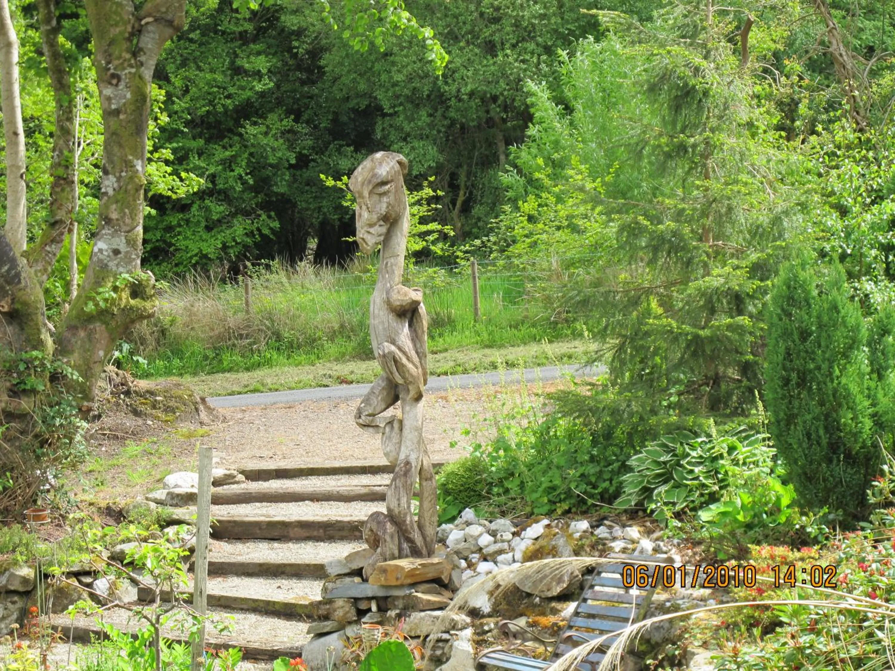 Decorative detail in Five Oaks