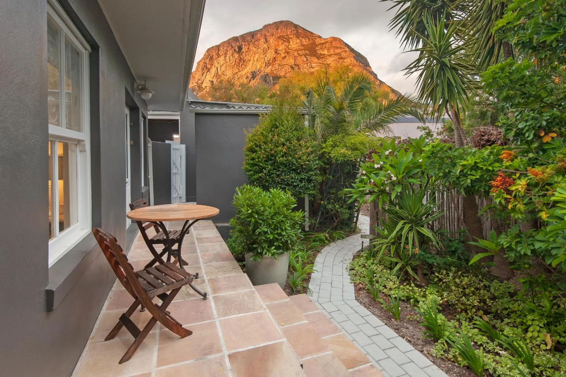 Villa Blu Guesthouse