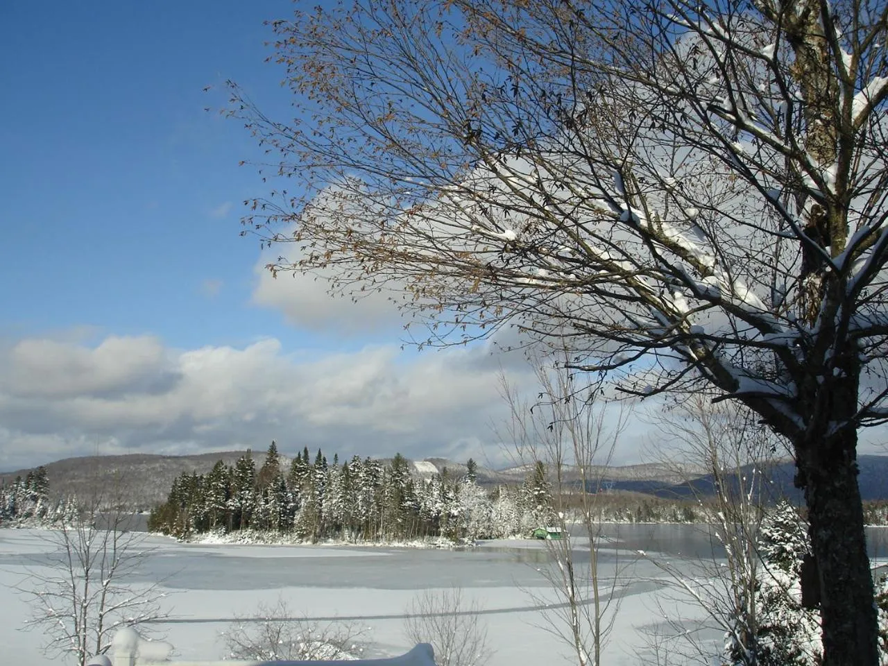 Lake view in Manoir du Lac Sept-Îles