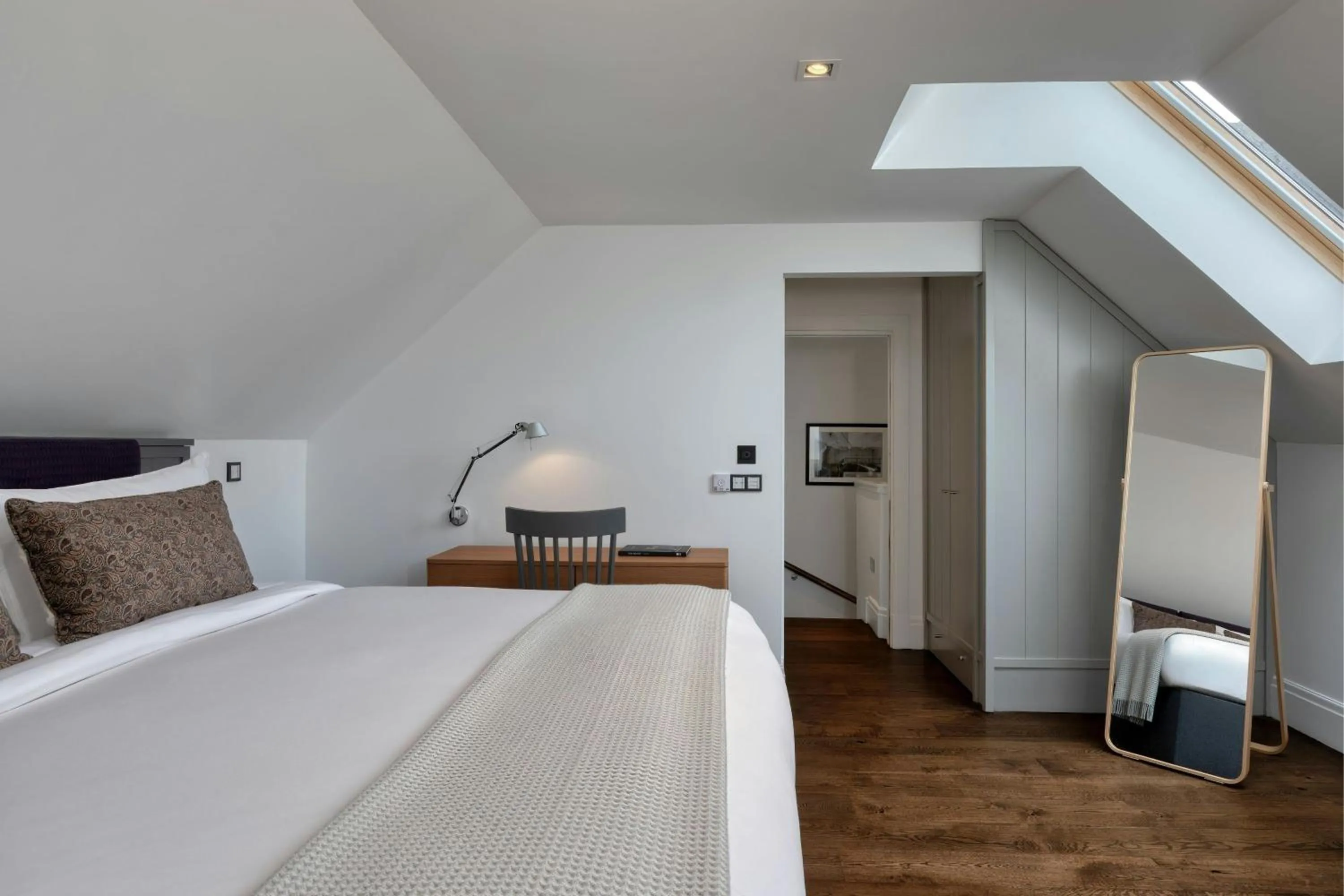 Bedroom, Bed in Old Town Chambers, Autograph Collection