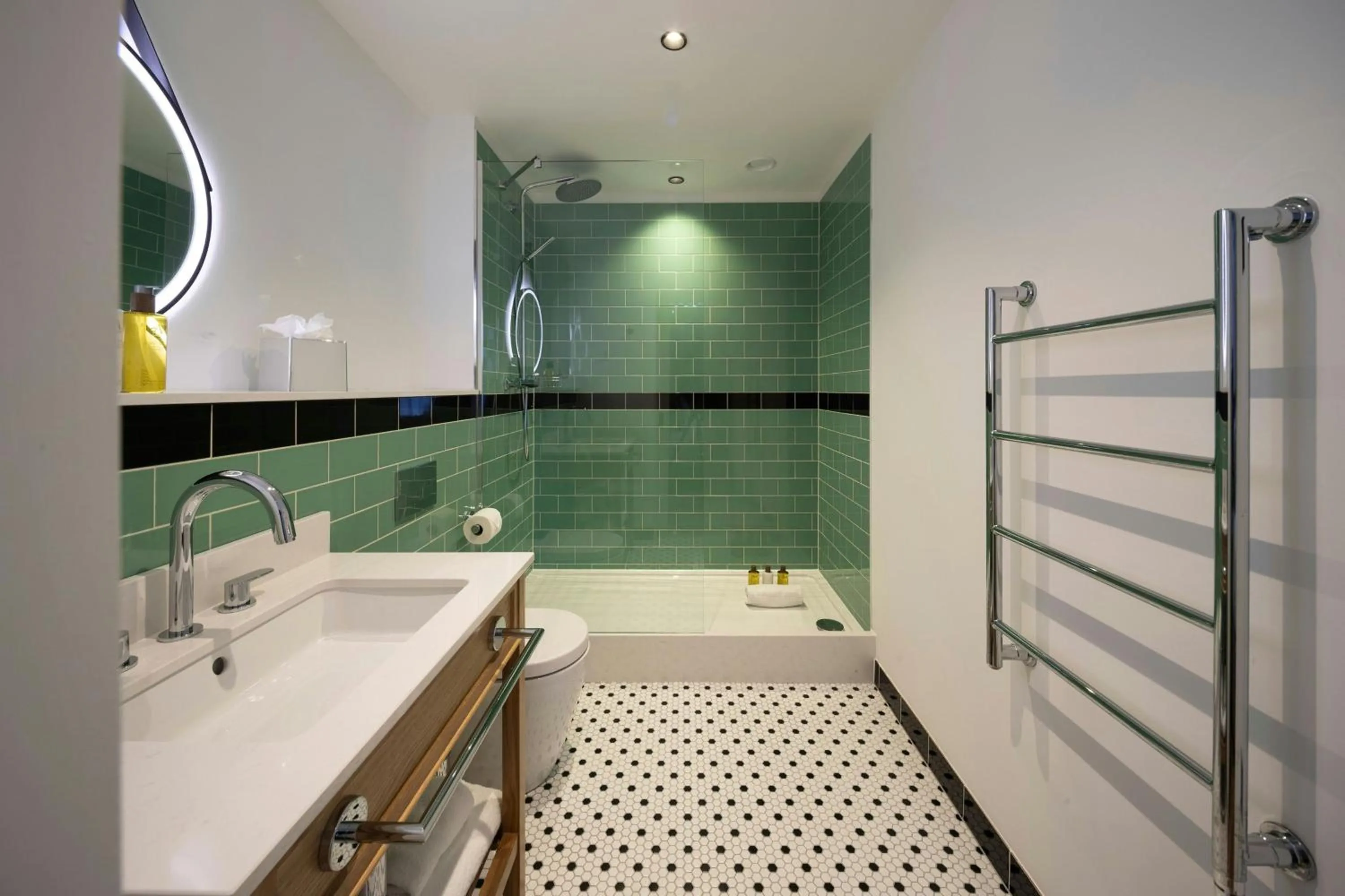 Bathroom in Old Town Chambers, Autograph Collection