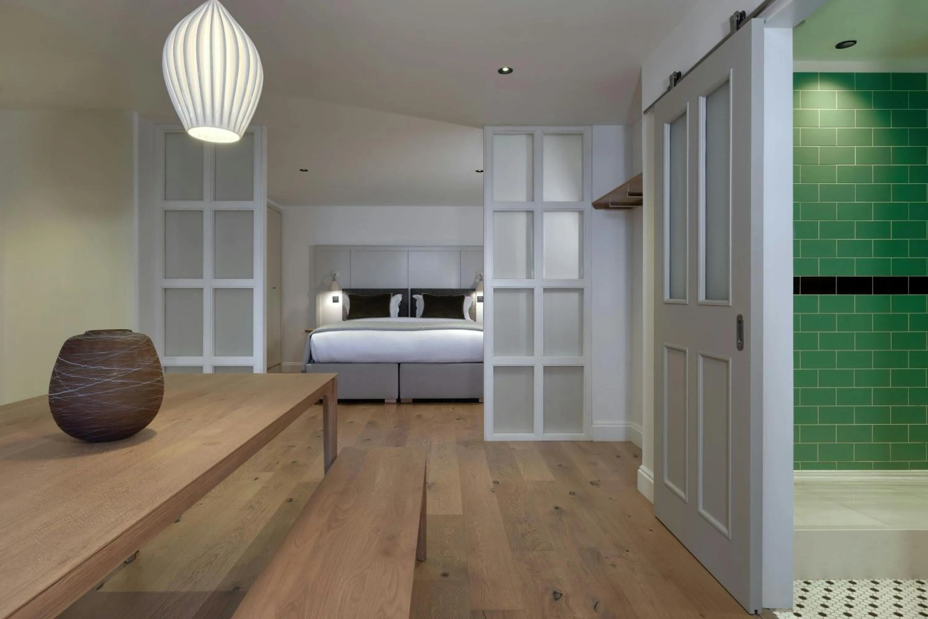 Living room, Bed in Old Town Chambers, Autograph Collection