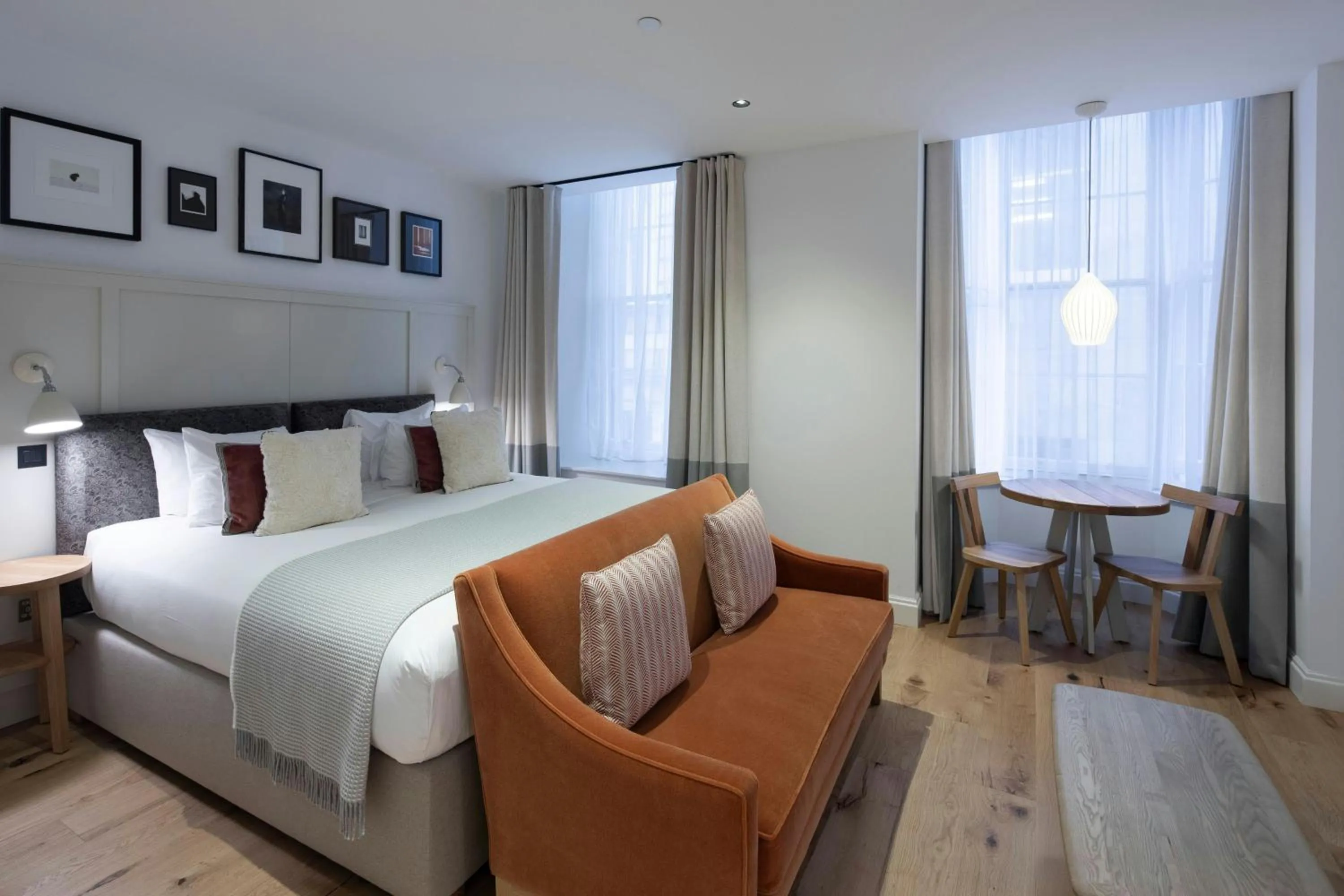 Photo of the whole room, Bed in Old Town Chambers, Autograph Collection