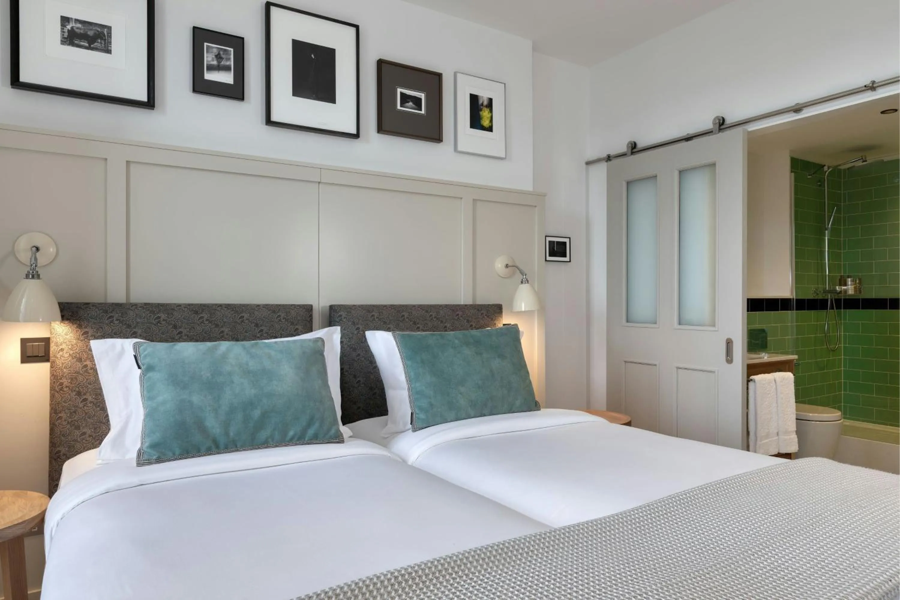 Photo of the whole room, Bed in Old Town Chambers, Autograph Collection